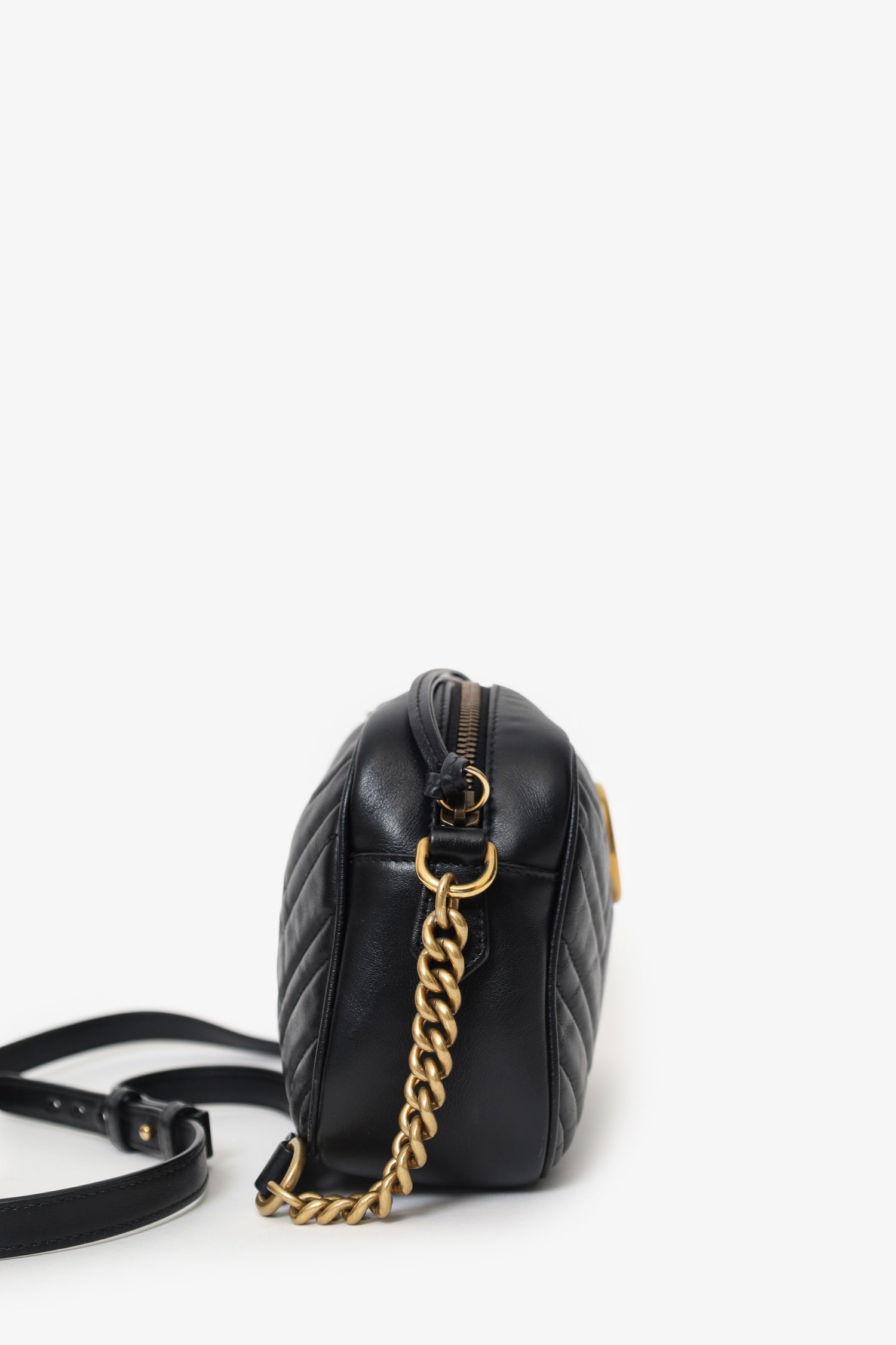Gucci Black Leather Small Marmont Matelasse Camera Bag