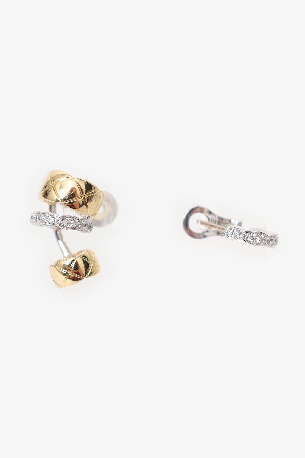 Pre-Loved Chanel™ 18K Gold Coco Crush Quilted Motif Earrings
