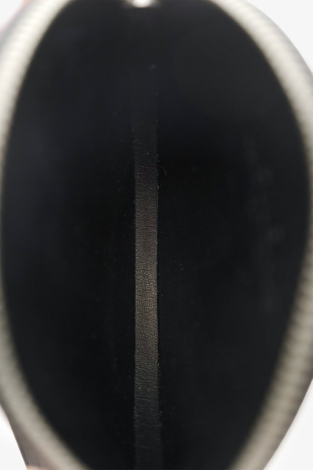 Jacquemus Black Leather Le Pitchou Round Coin Purse With Strap