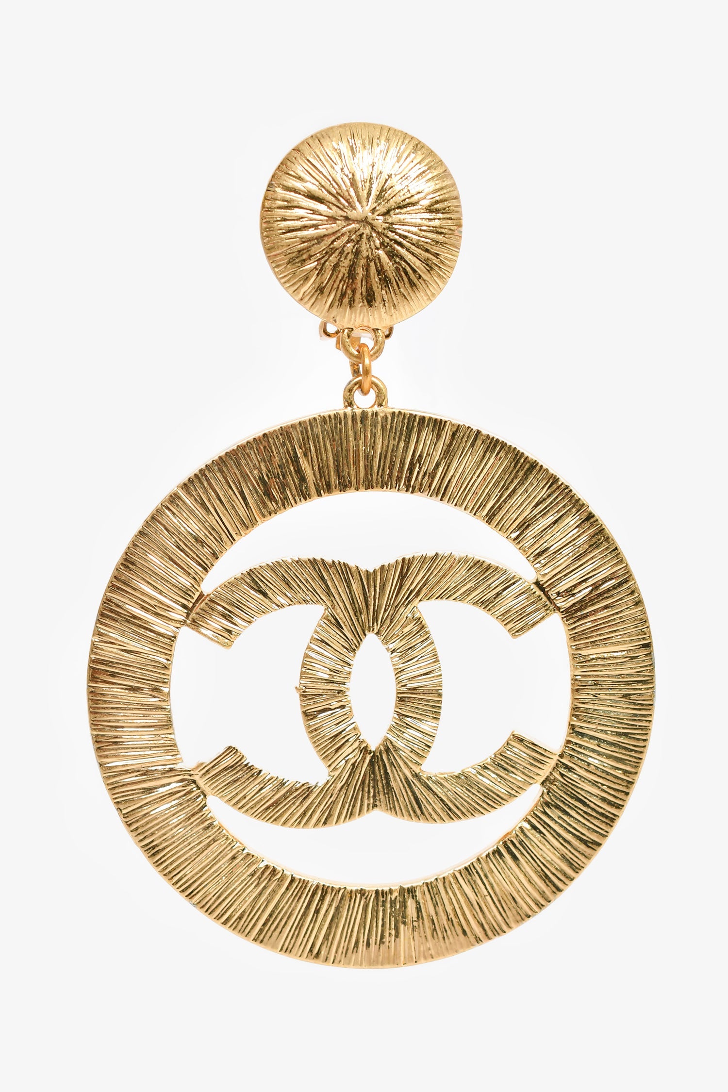 Pre-Loved ™ Chanel 1994 Gold Plated CC Dangle 'Sunburst' Clip On Earrings