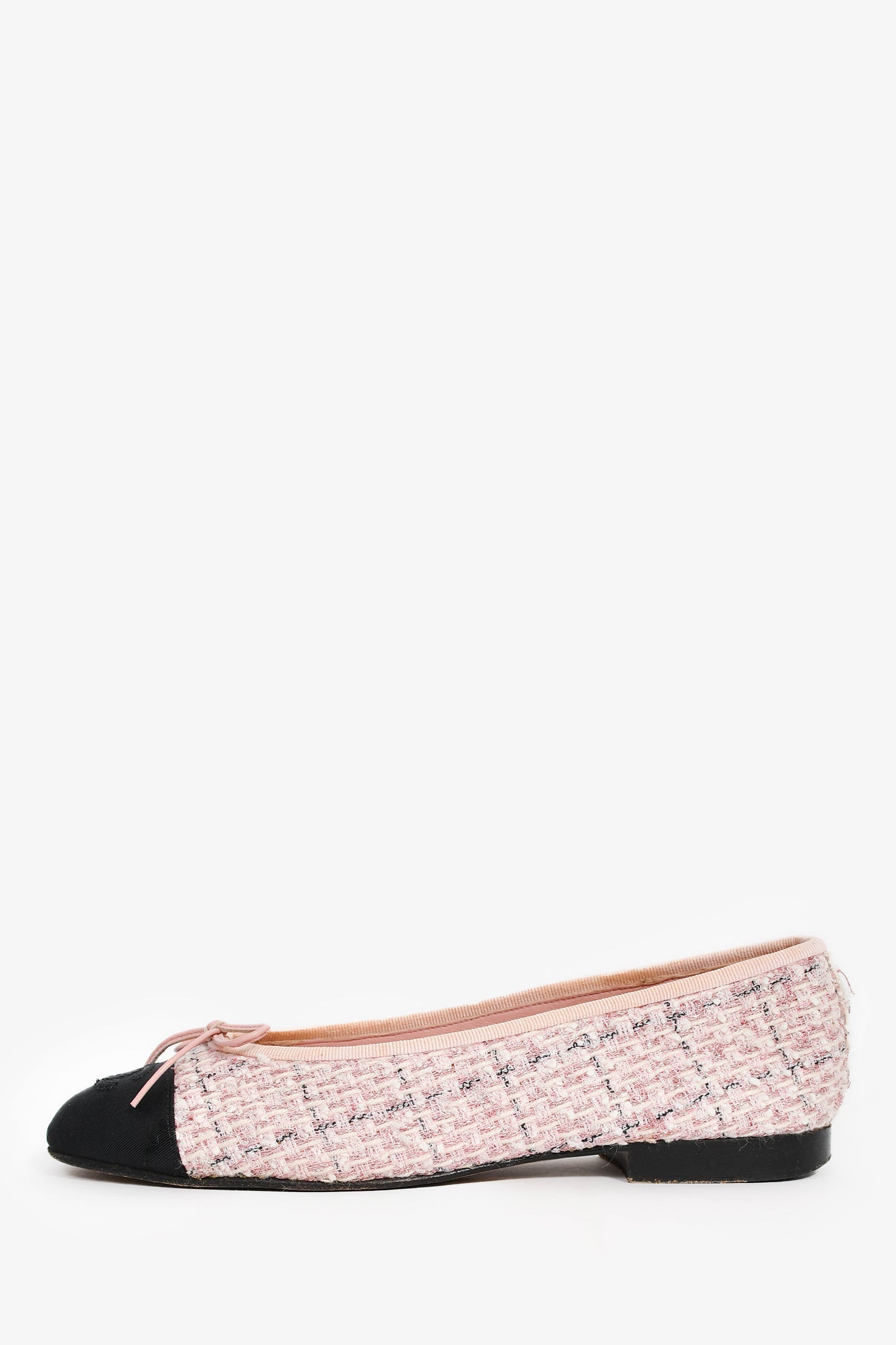 Pre-Loved Chanel™ Pink/Black Tweed CC Cap Toe Ballet Flats Size 36.5