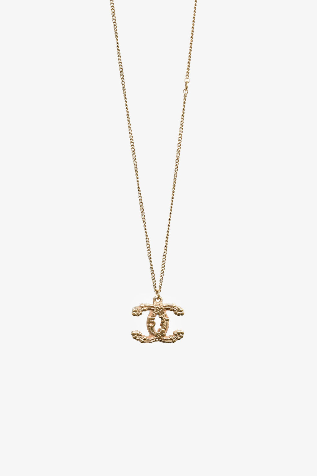 Pre-Loved Chanel™ 2006 Gold Tone CC Logo Necklace