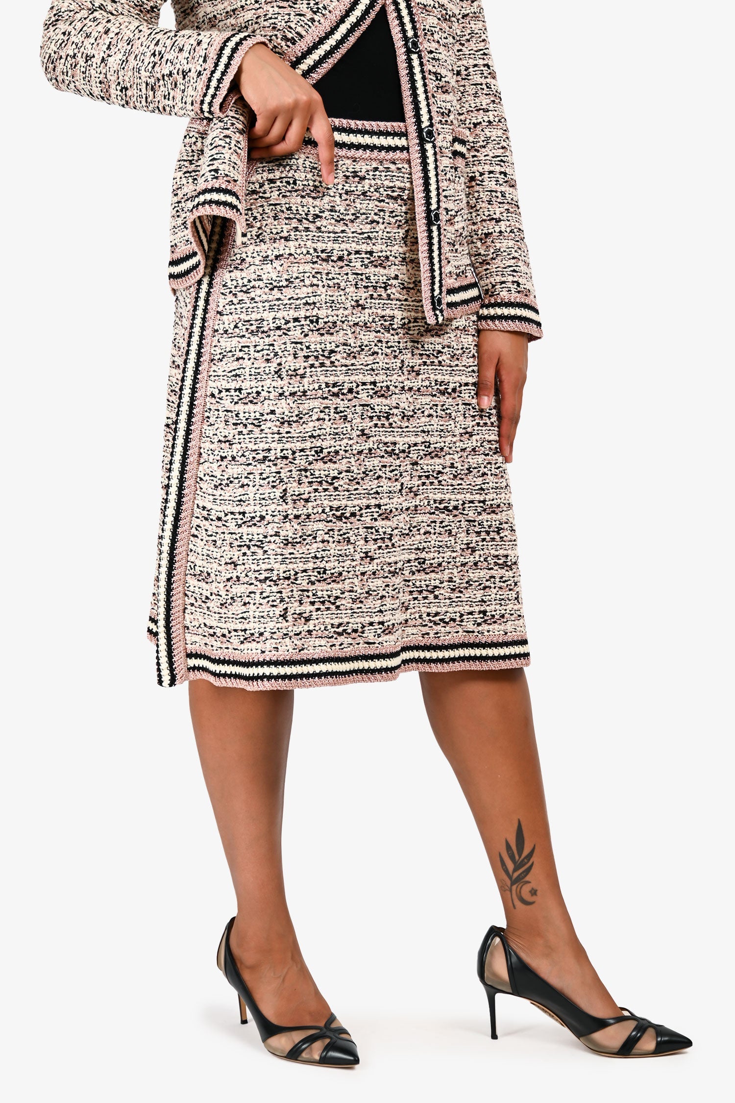 M Missoni Pink Metallic/White/Black Wool Blend Knee Length Skirt Size 44