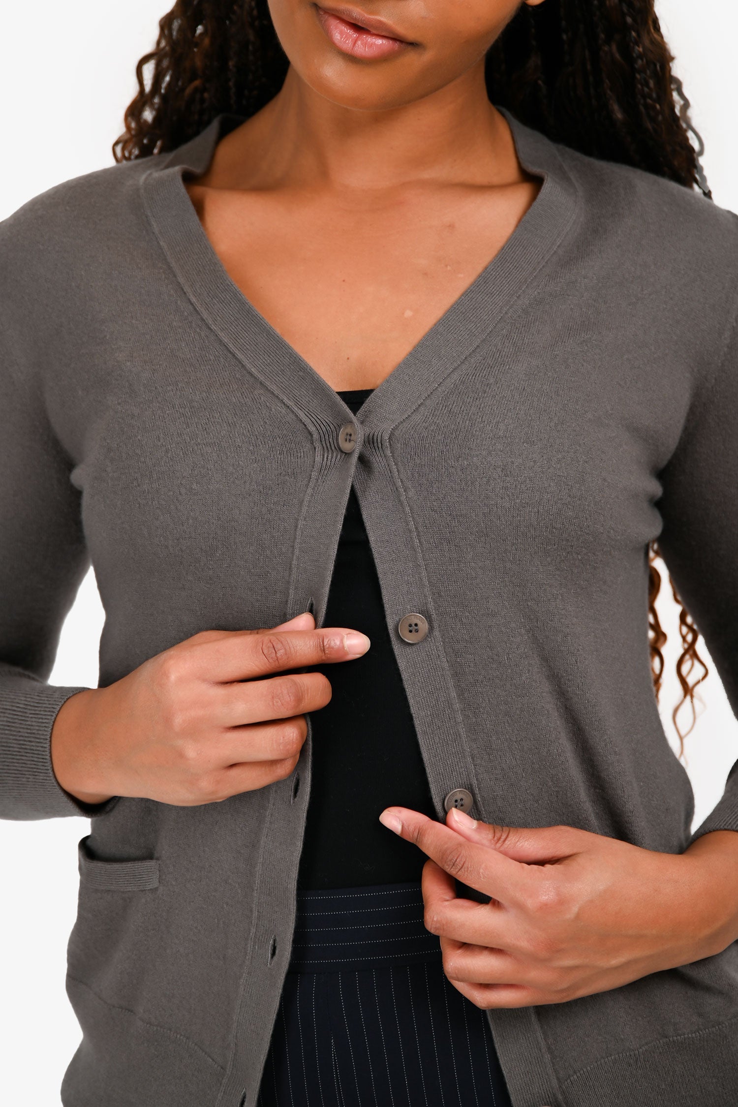 Loro Piana Grey Cashmere Long Sleeve Buttoned Sweater Size 42