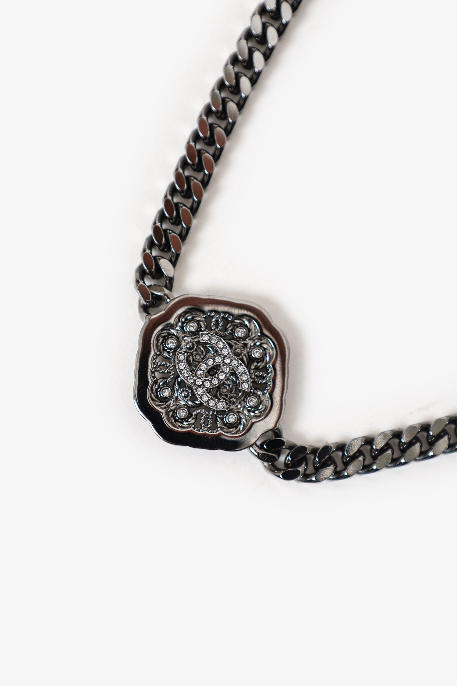 Pre-Loved Chanel™ B22 Hexagon Crystal Embellished CC Choker