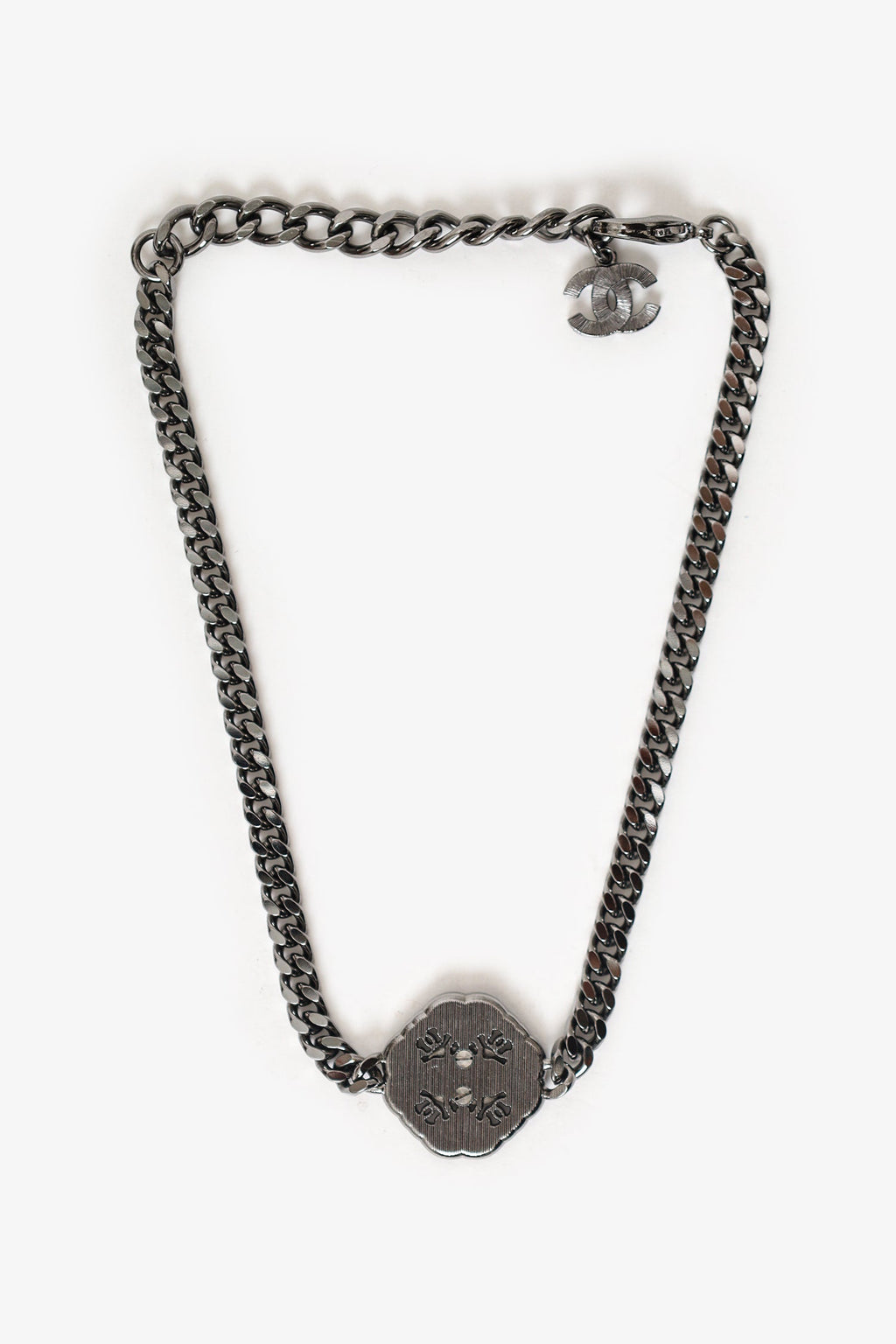 Pre-Loved Chanel™ B22 Hexagon Crystal Embellished CC Choker