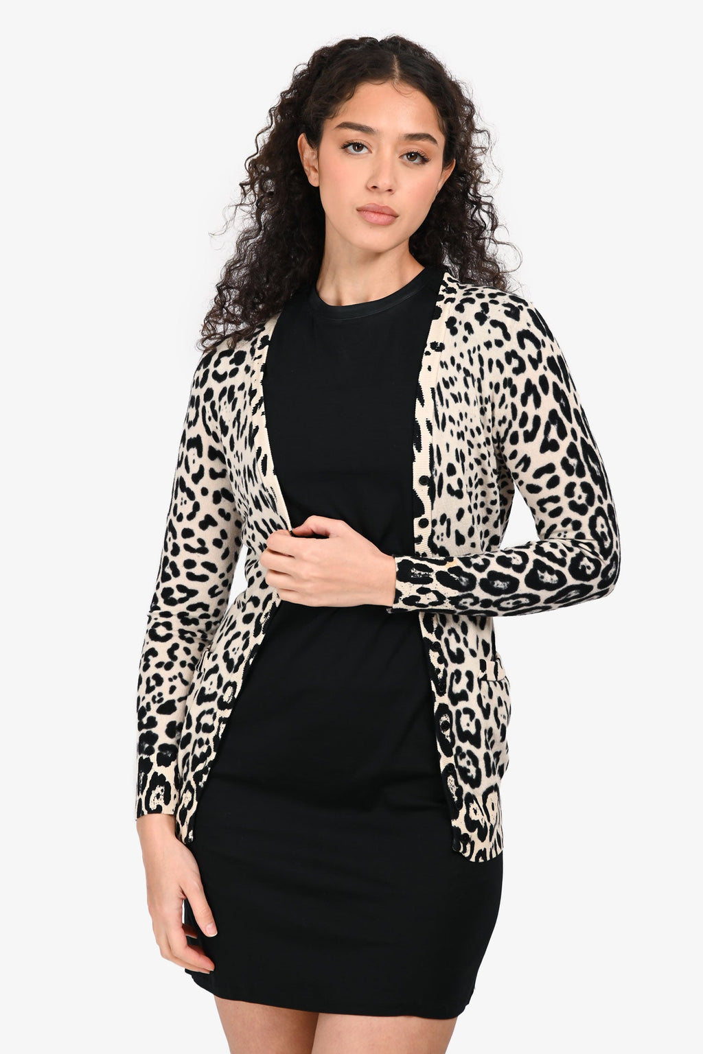 Dolce & Gabbana Cream/Black Wool Leopard Print igan Size 38
