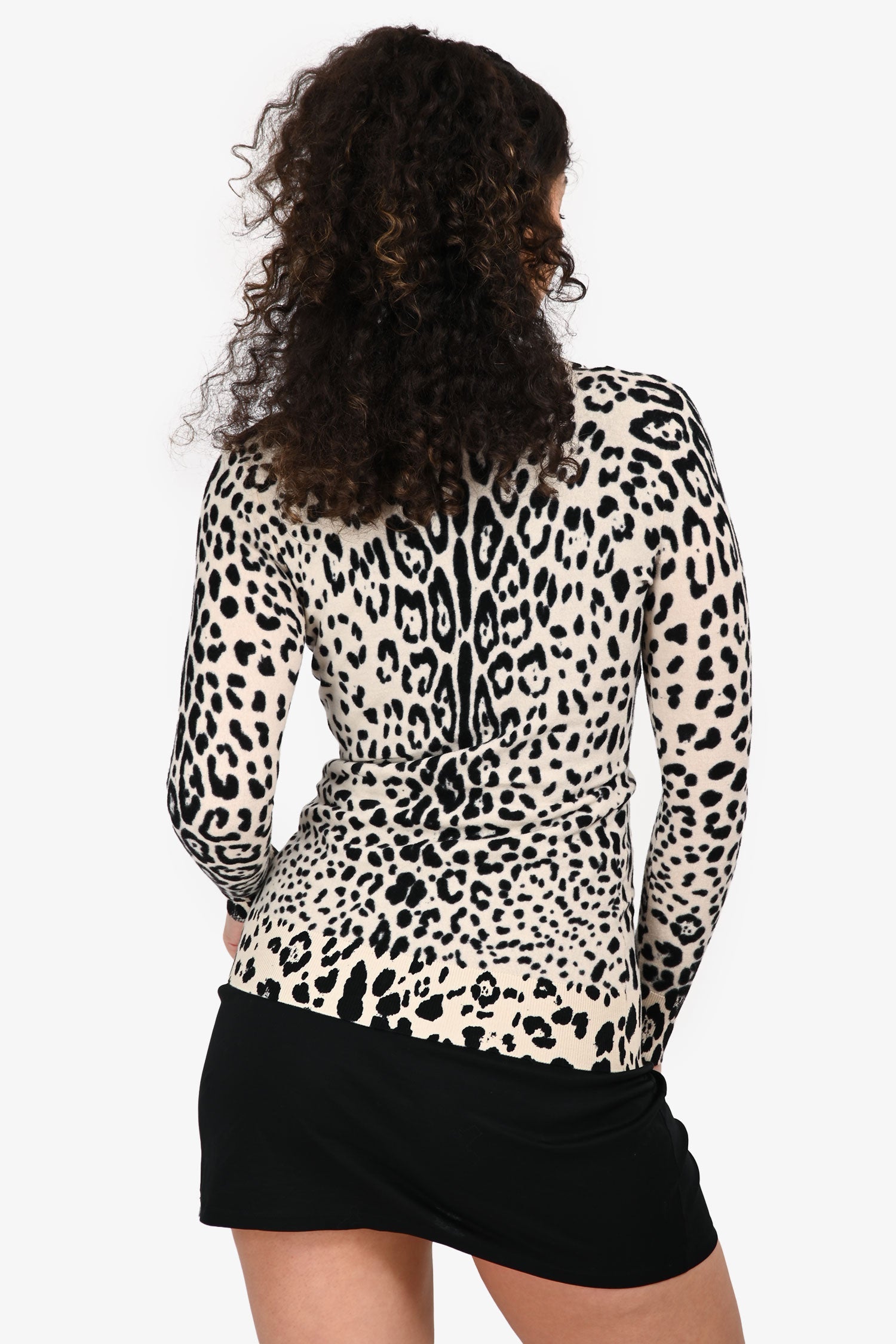 Dolce & Gabbana Cream/Black Wool Leopard Print igan Size 38