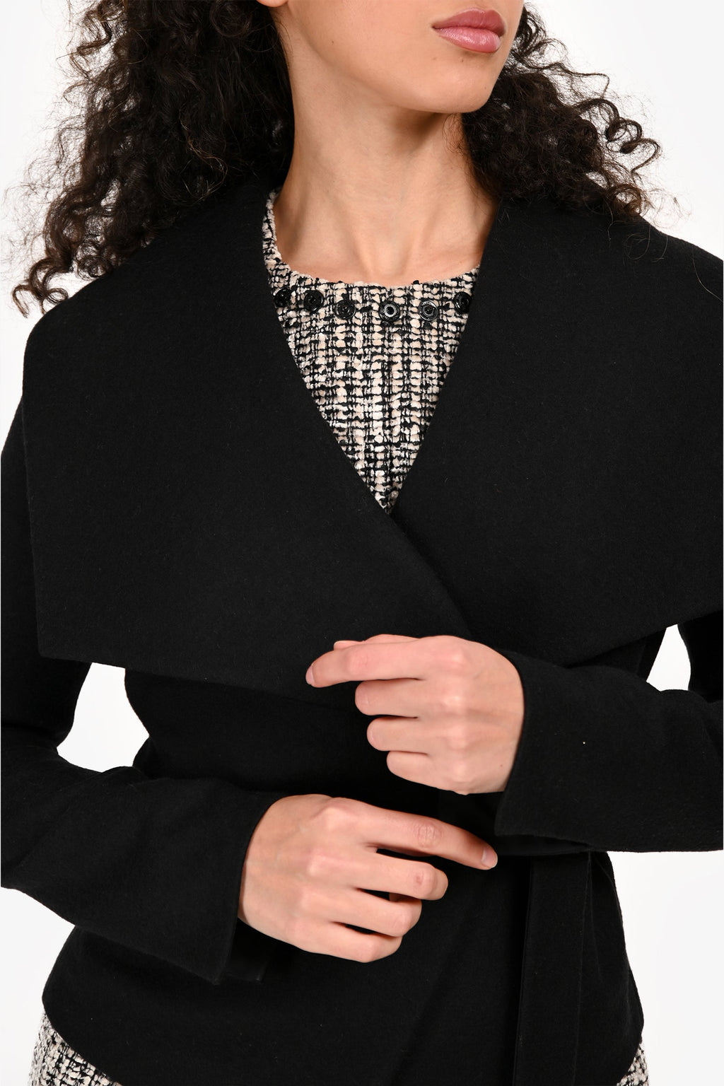 Max Mara Black Wool Belted Cropped Jacket Size 38