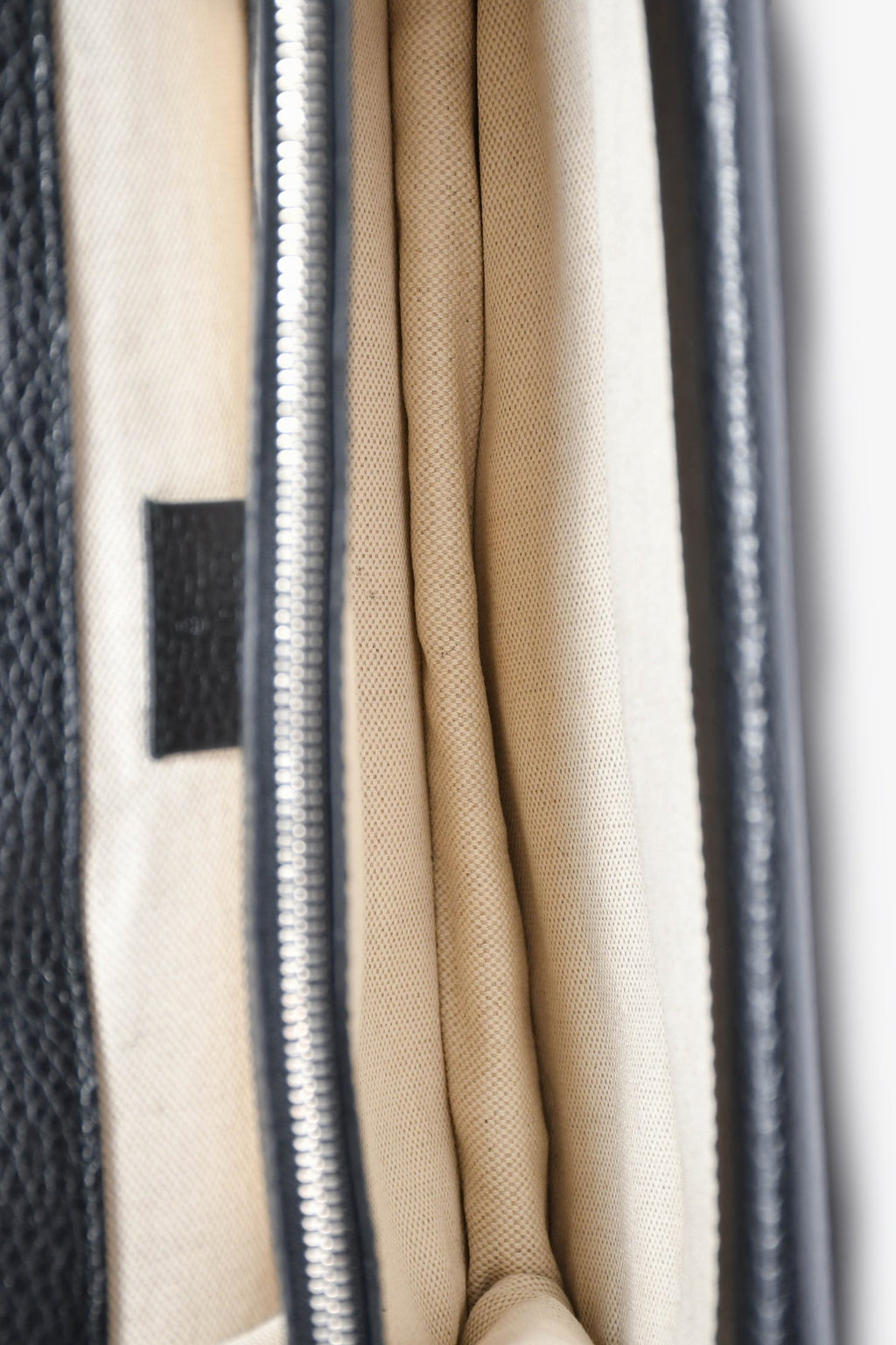 Gucci Black Leather Small Dionysus Shoulder Bag