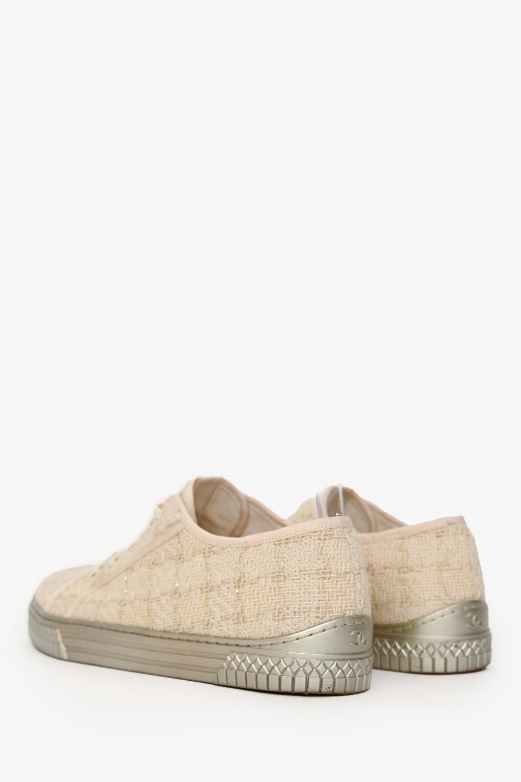 Pre-Loved Chanel™ Cream/Slilver Tweed Lace Up Sneaker Size 41