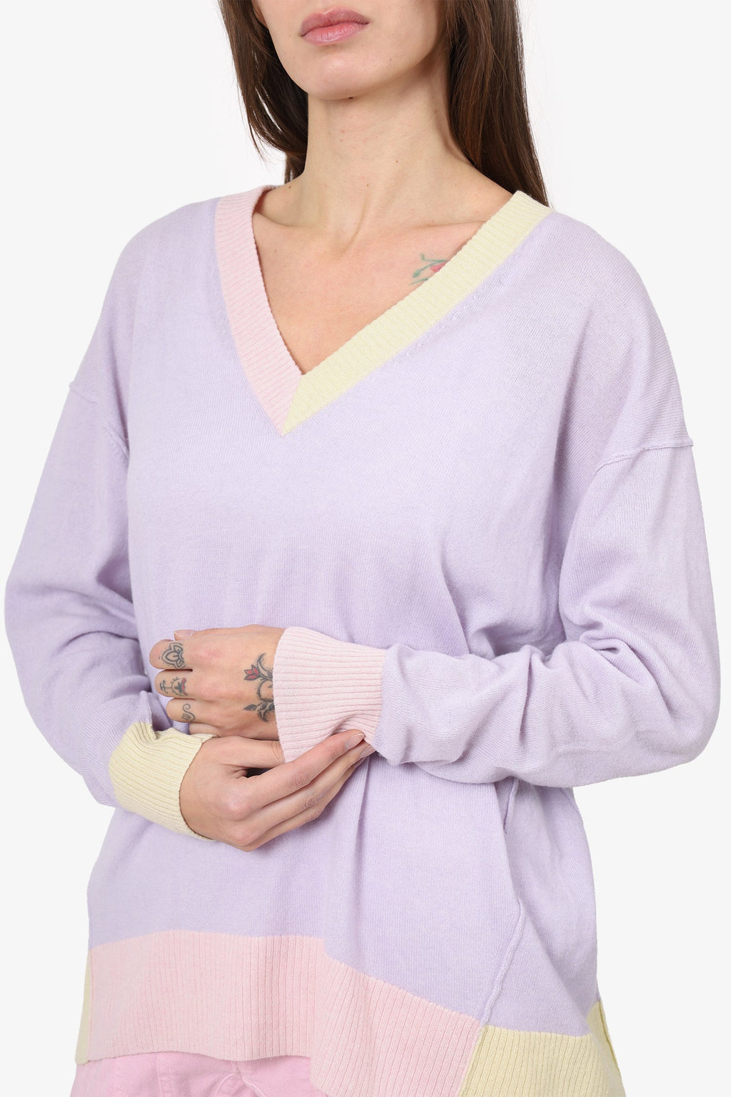Autumn Cashmere Lilac/Yellow Cashmere V-Neck Sweater Size M