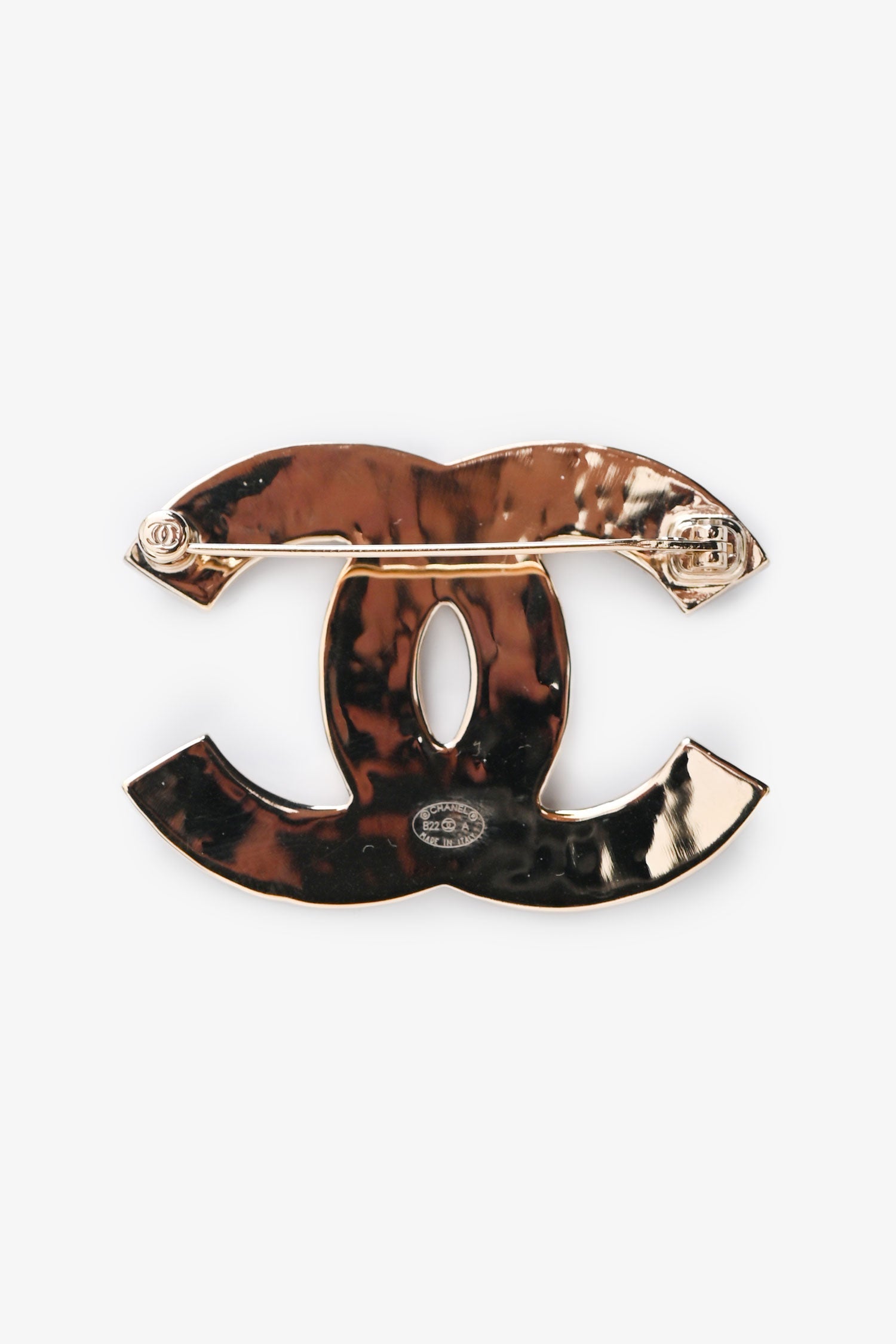 Pre-Loved Chanel™ Black Enamel CC Brooch
