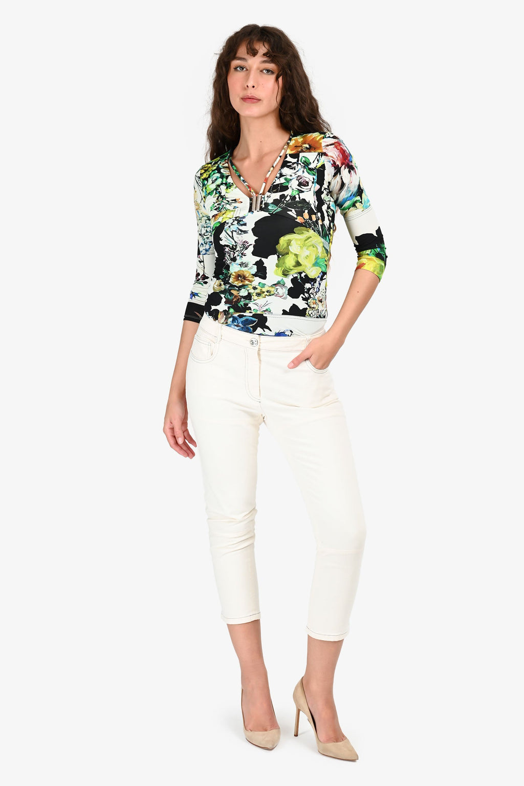 Pre-Loved Chanel™ White Denim Straight Legged Jeans Size 40