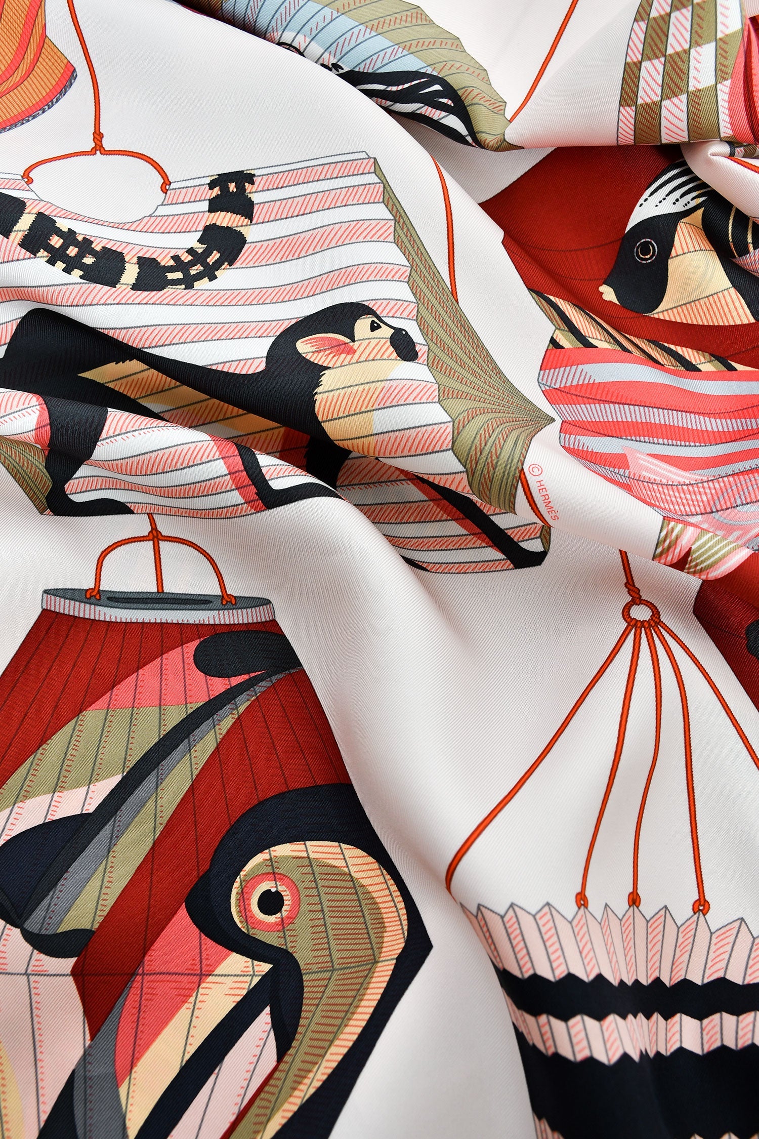Hermès Gold/Blush Silk ' Lanternes et Ballons' Scarf 90 with Tags