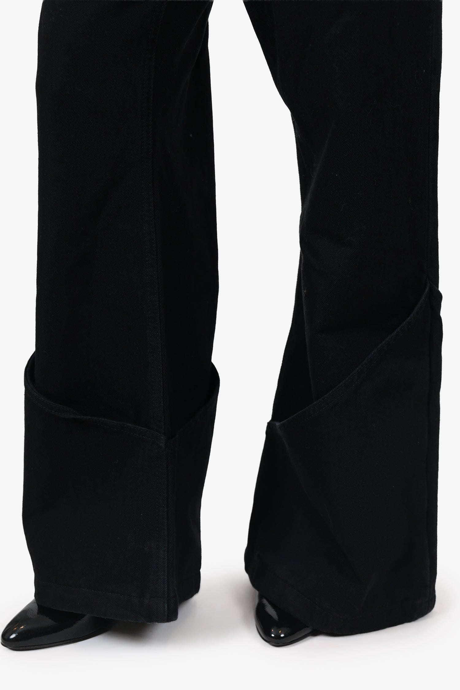 Systemic Black Wide Leg Oversized Cuff Hem Jeans Size 30
