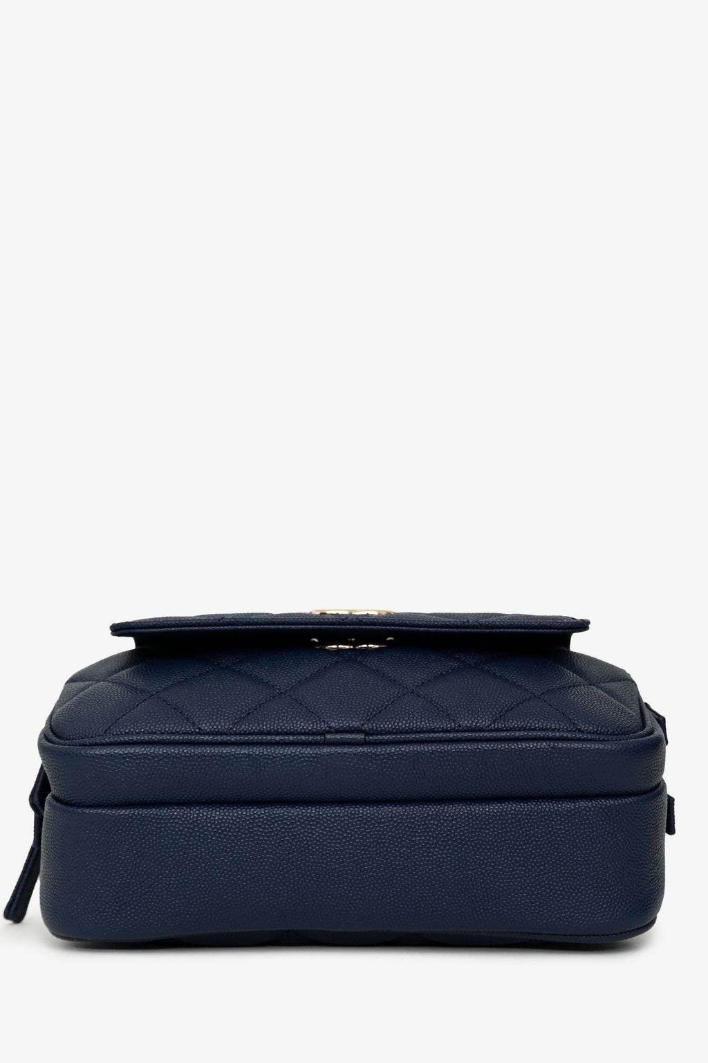 Pre-Loved Chanel™ 2019-20 Navy Caviar Leather Casual Trip Belt Bag With Insert