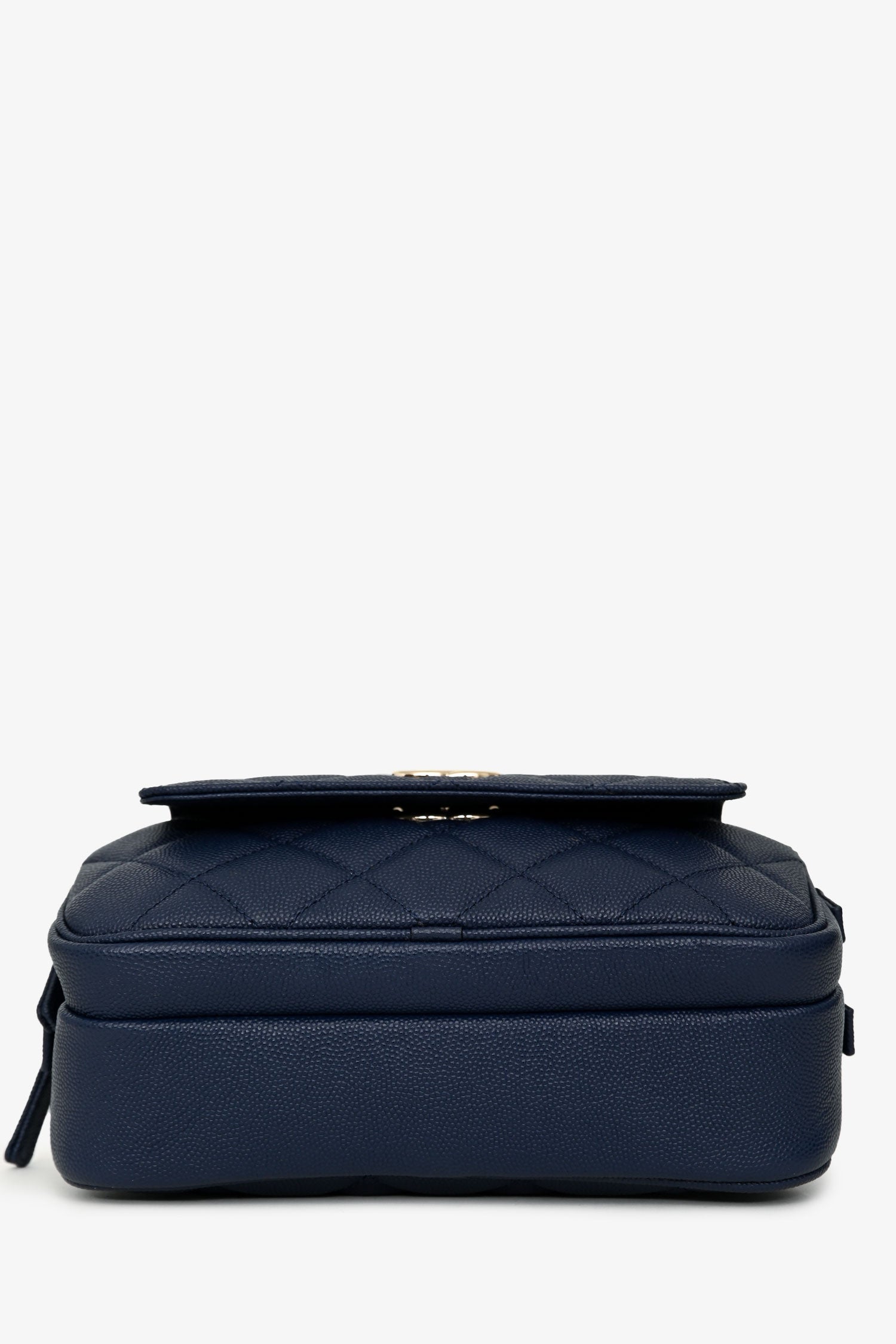 Pre-Loved Chanel™ 2019-20 Navy Caviar Leather Casual Trip Belt Bag With Insert