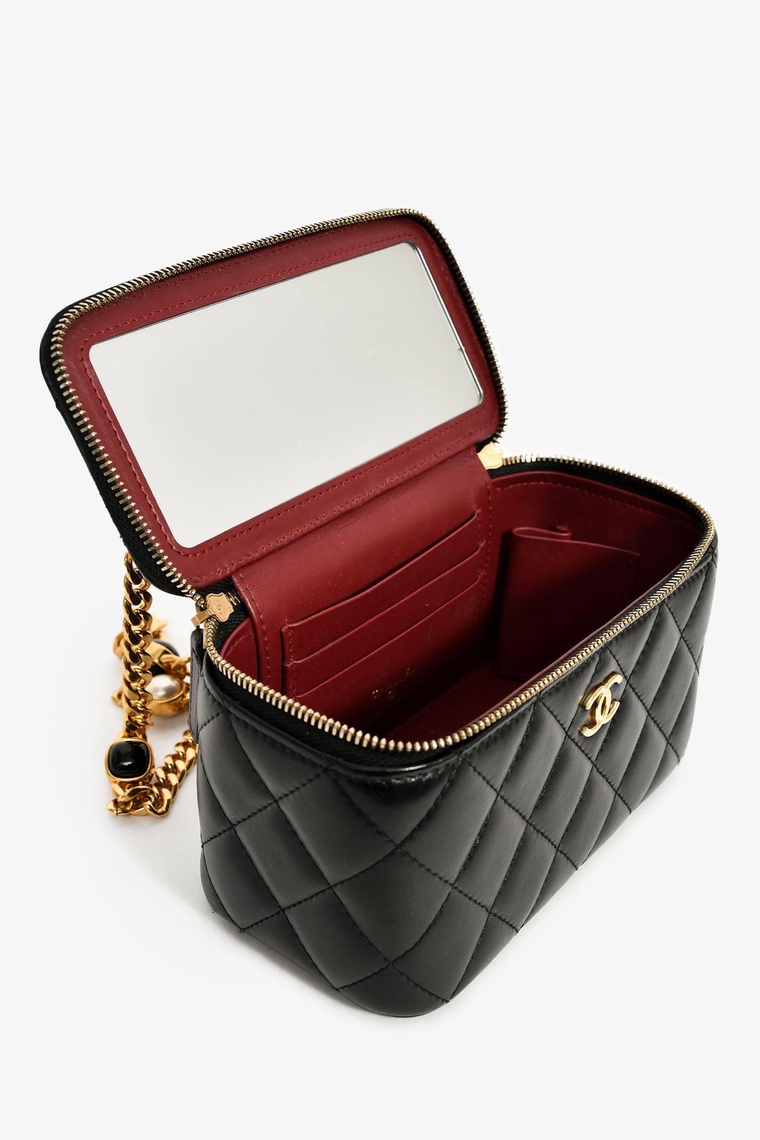 Pre-Loved Chanel™ Pre-Fall 2022 Black Lambskin Small Vanity Case with Chain