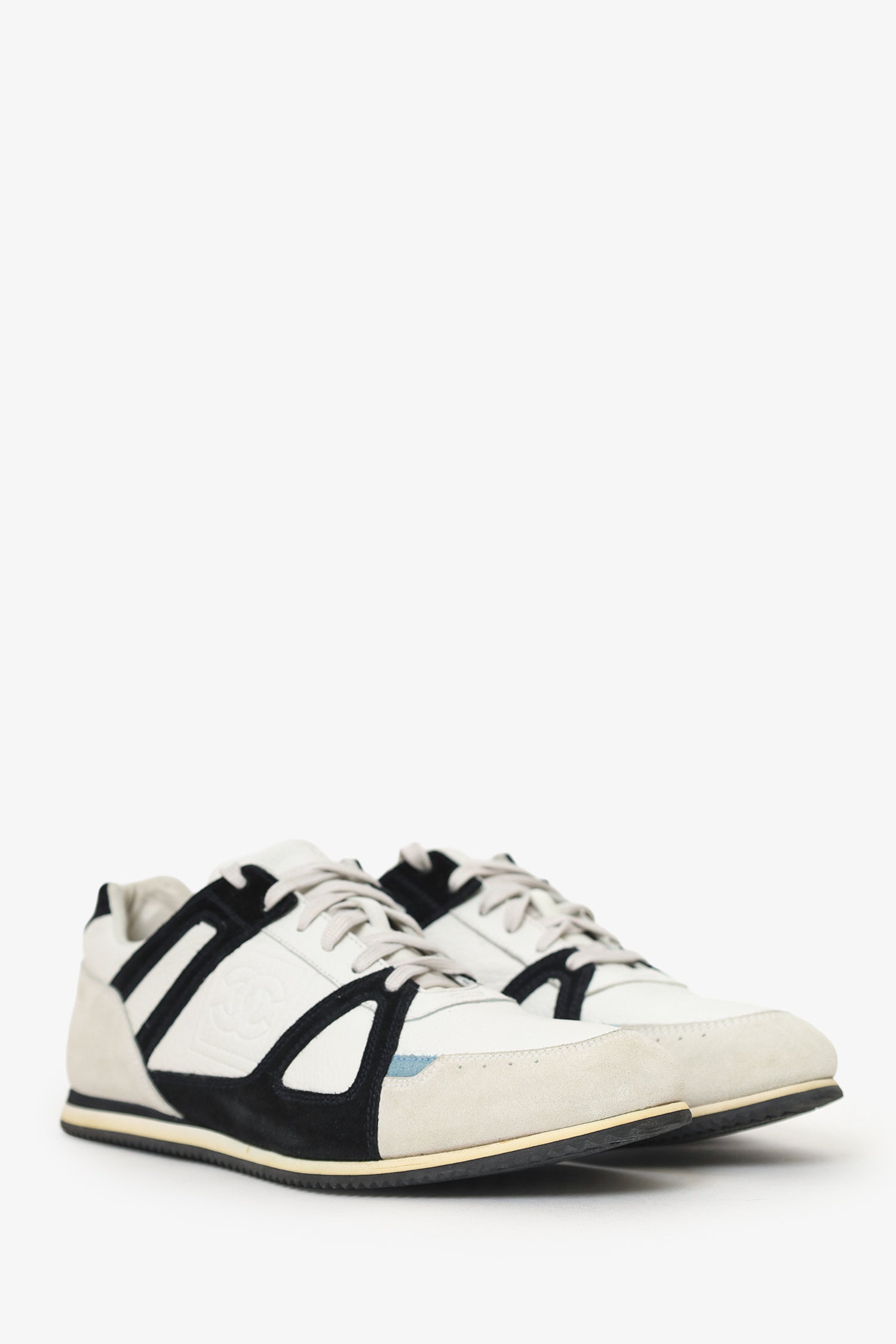 Pre-Loved Chanel™ White/Blue Leather Sneakers Size 39