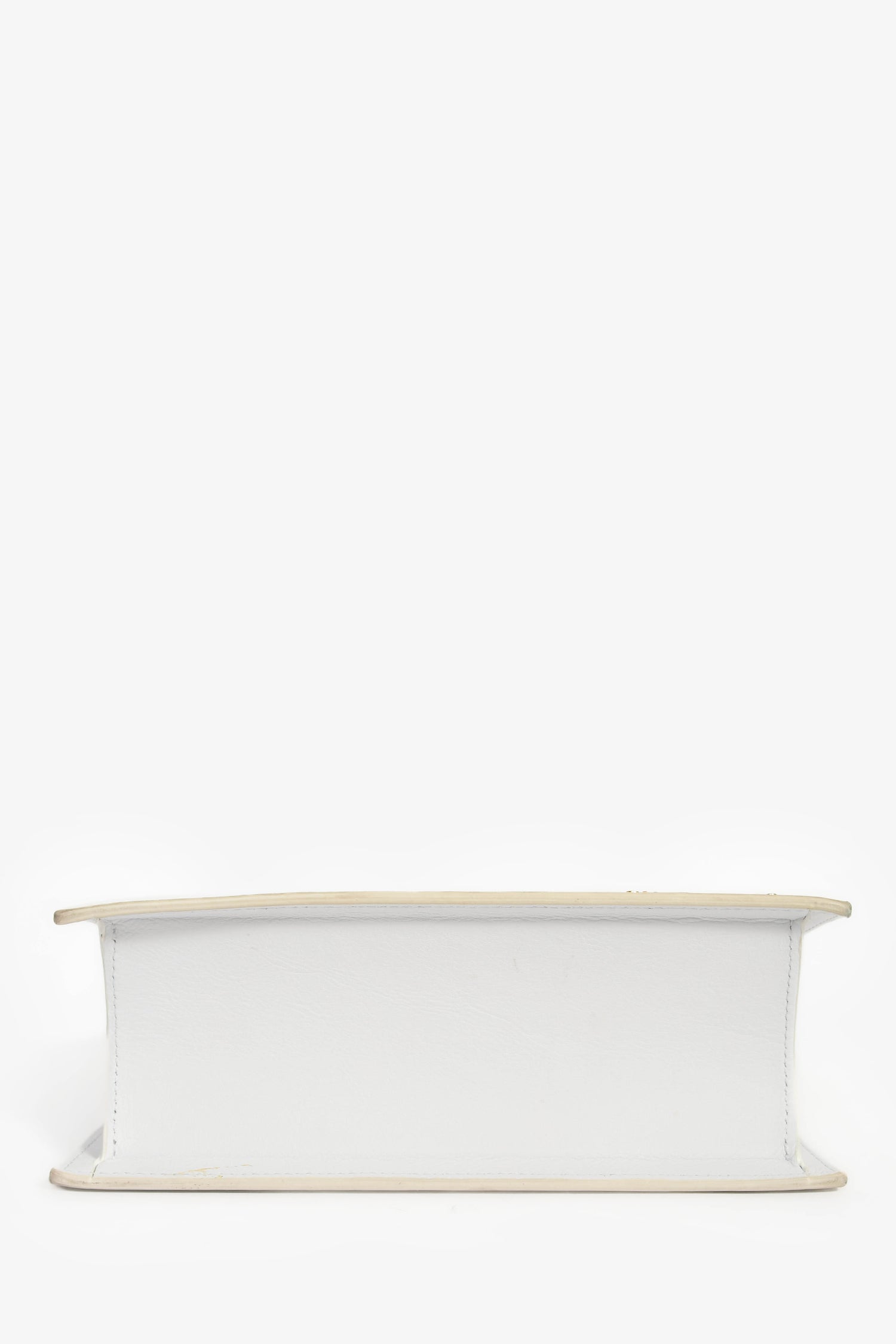 Jacquemus White Leather 'Le Grand Chiquito' Shoulder Bag with Strap