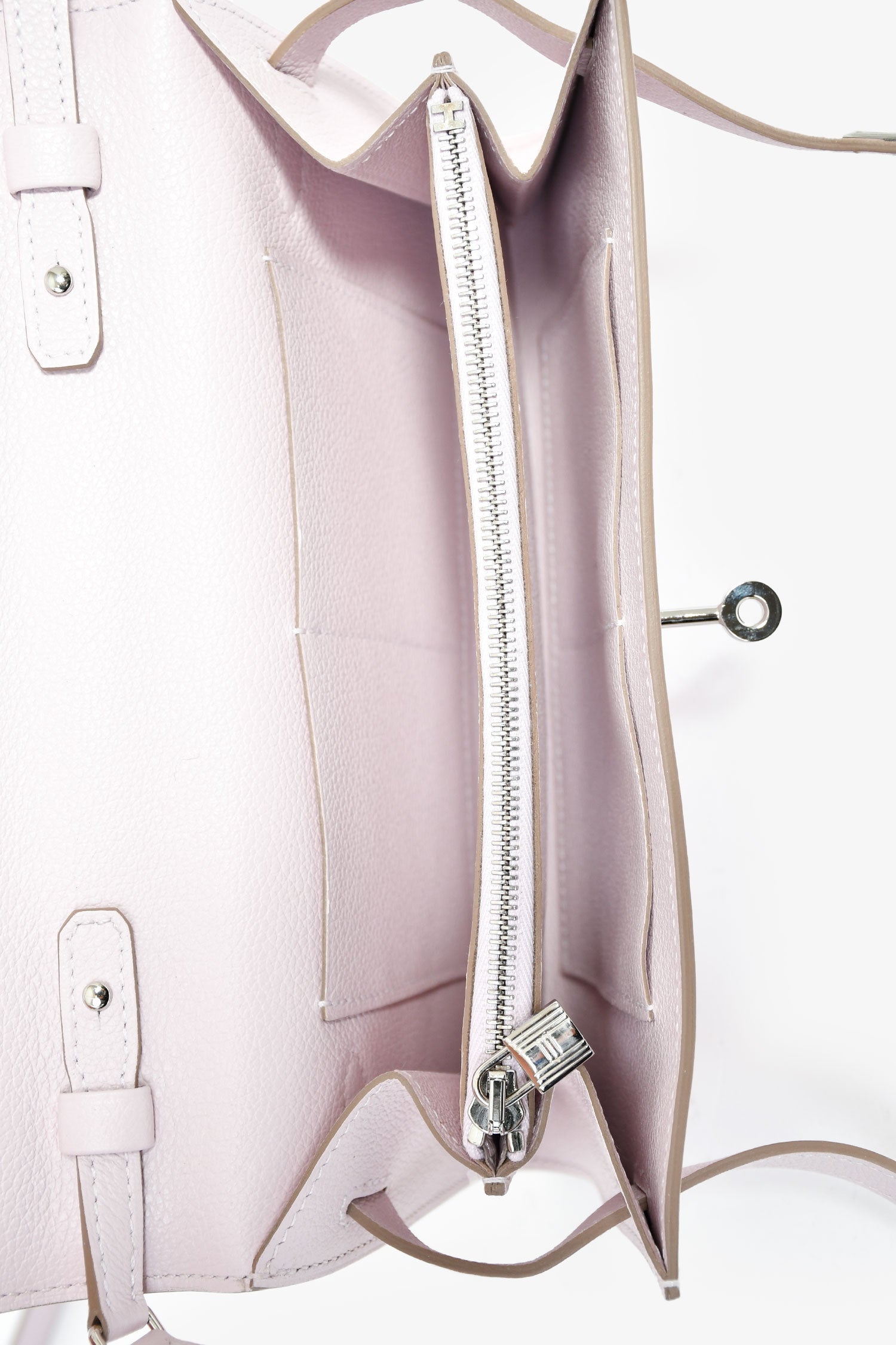 Hermès 2024 'Mauve Pale' Epsom Leather 'To Go' Crossbody
