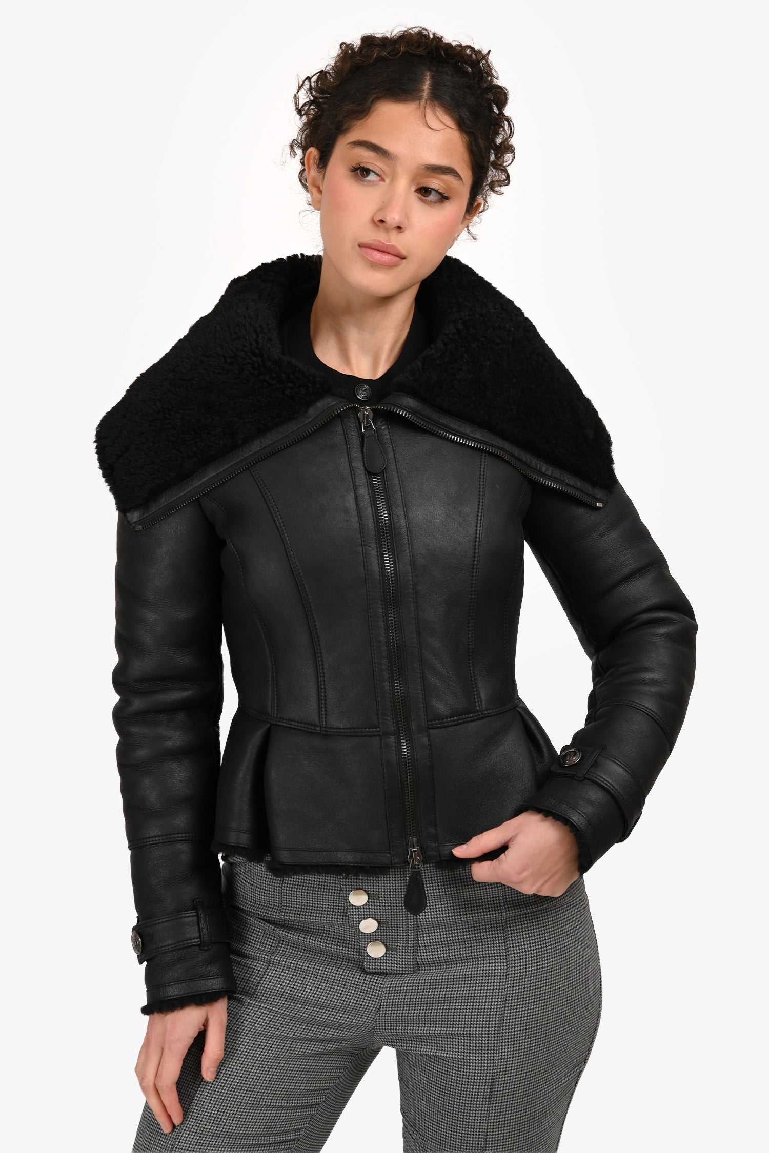 Burberry London Black Lambskin Leather Collar Detailed Jacket Size 6 US