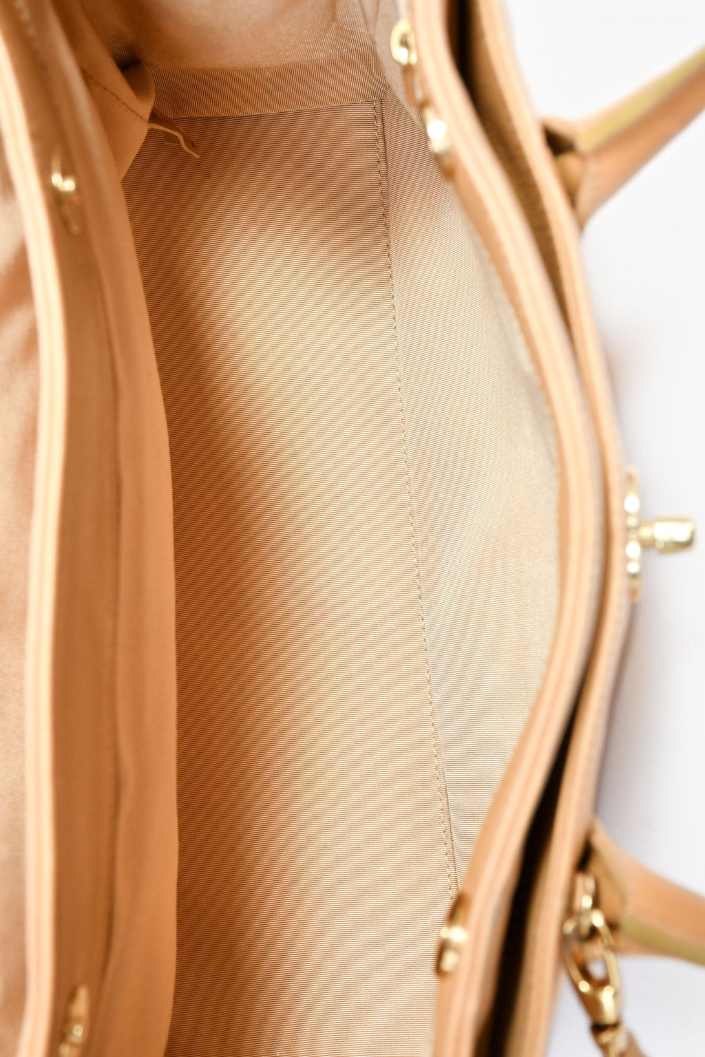 Pre-Loved Chanel™ 2005-06 Beige Calfskin Leather 'Executive Shopper' Tote Bag