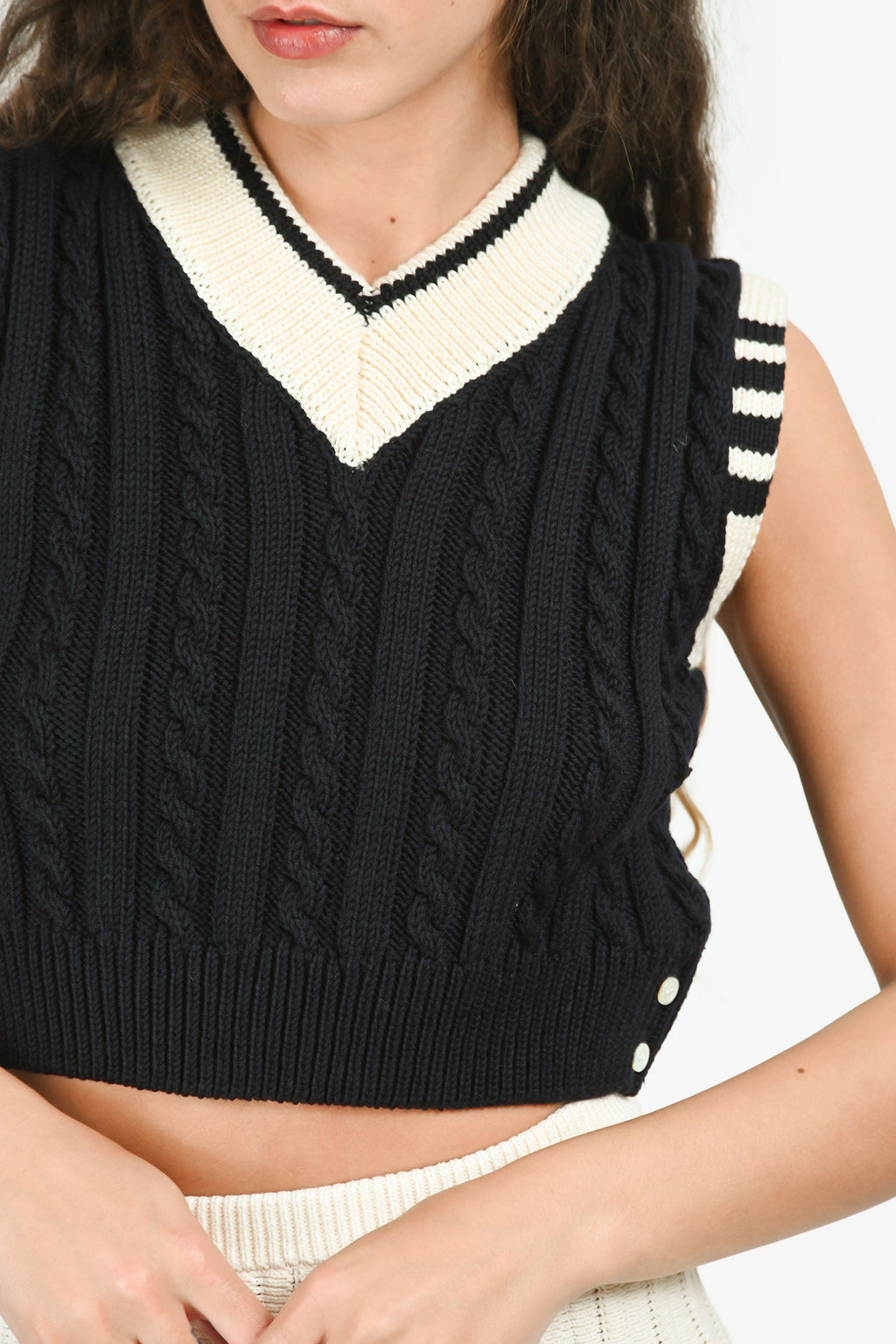 Thom Browne Black Virgin Wool Knit Sweater Vest Size 40