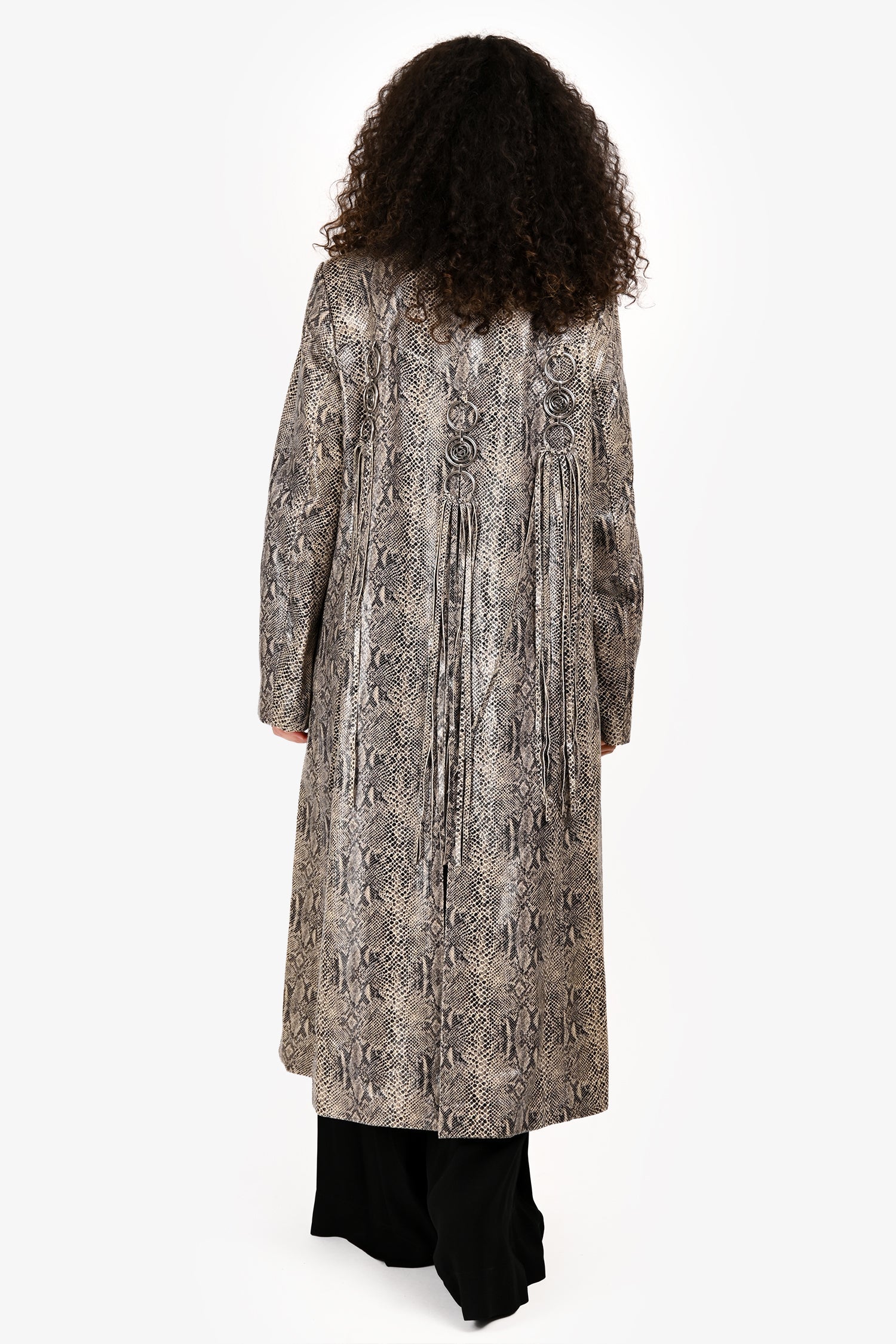 Gucci 2020 Grey Python Print Fringe Trim Trench Coat Size 44