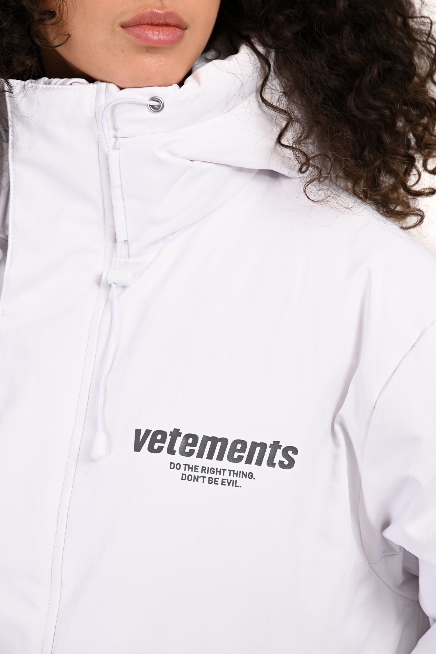 Vetements White Logo Printed Down Jacket Size M