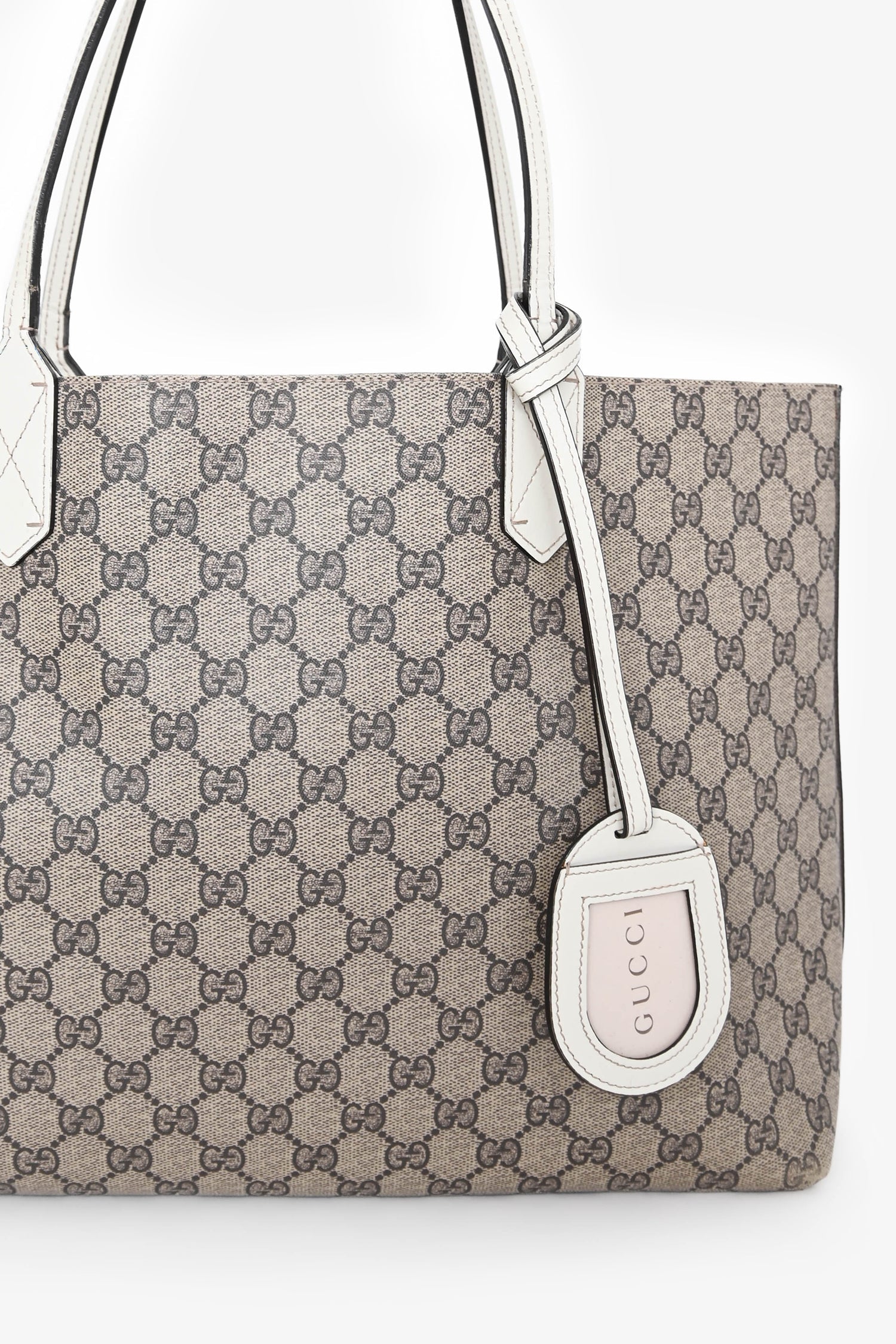 Gucci GG Supreme/Cream Leather Reversible Tote