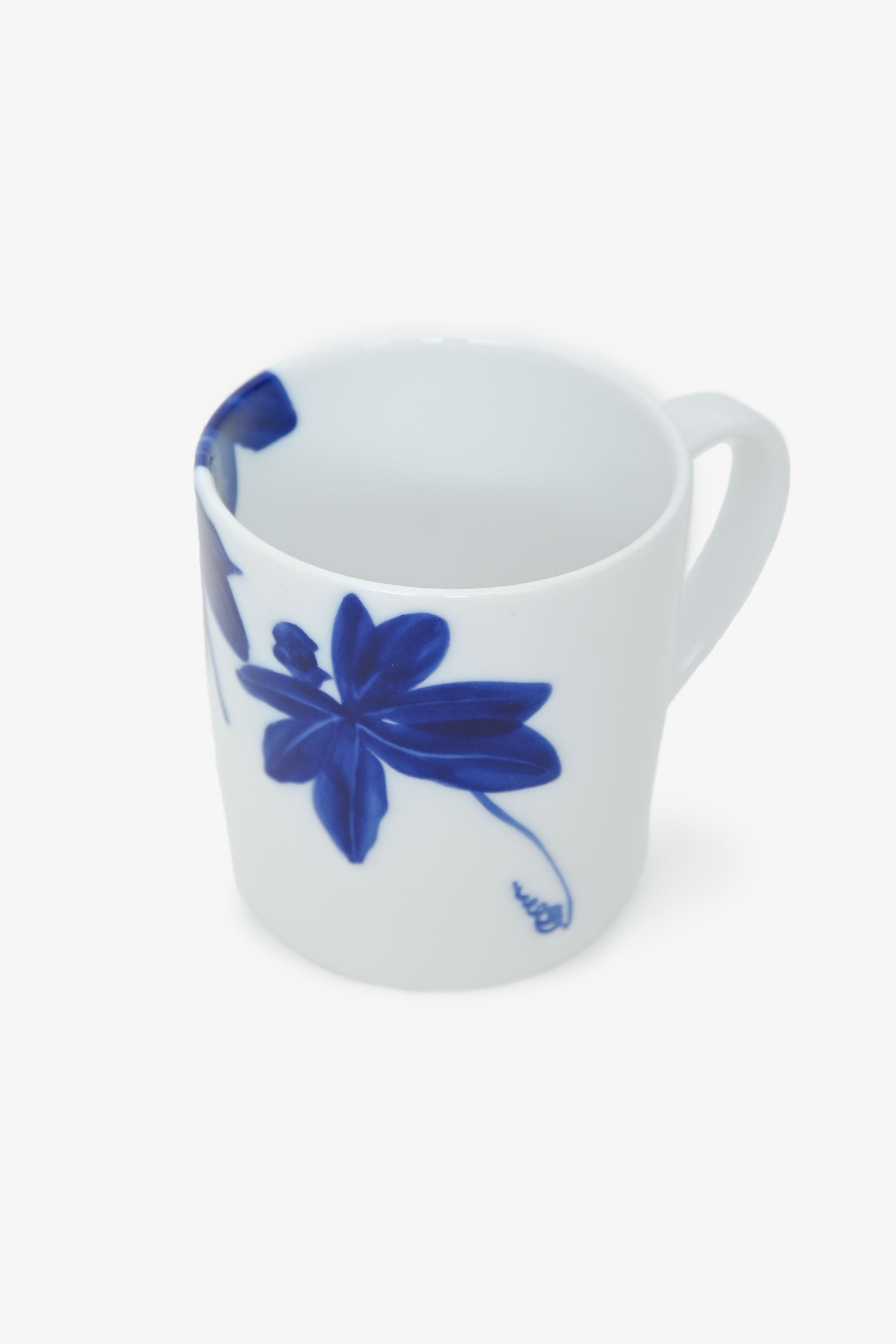 Tiffany & Co. White/Blue Flower Motis Porcelain Mug