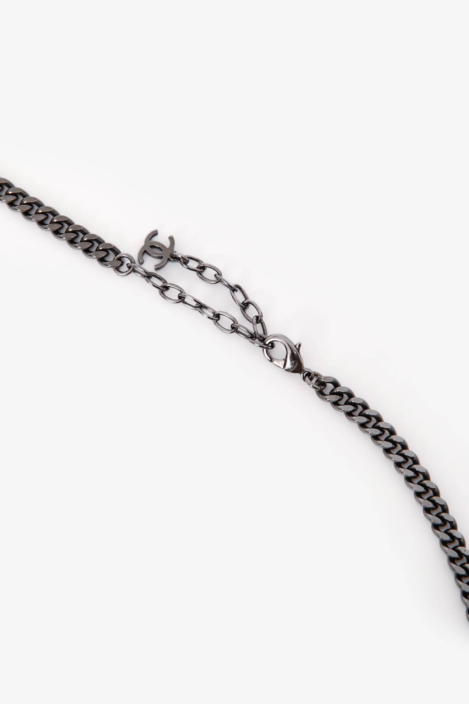 Pre-Loved Chanel™ Black Crystal Detail CC Necklace