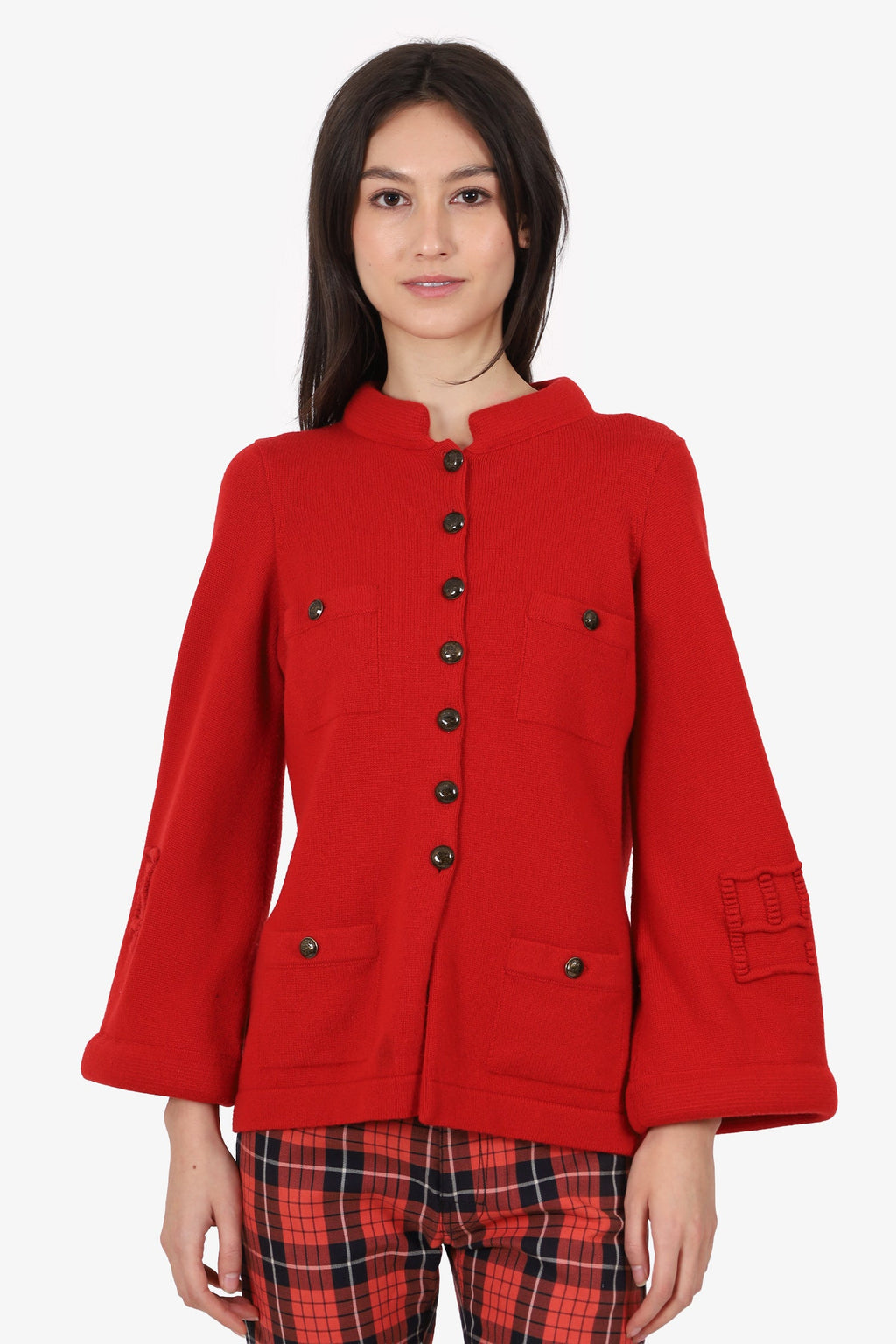 Pre-Loved Chanel™ 2010 'Shanghai Metiers d'Art' Runway Red Cashmere/Wool Buttoned igan Size 40