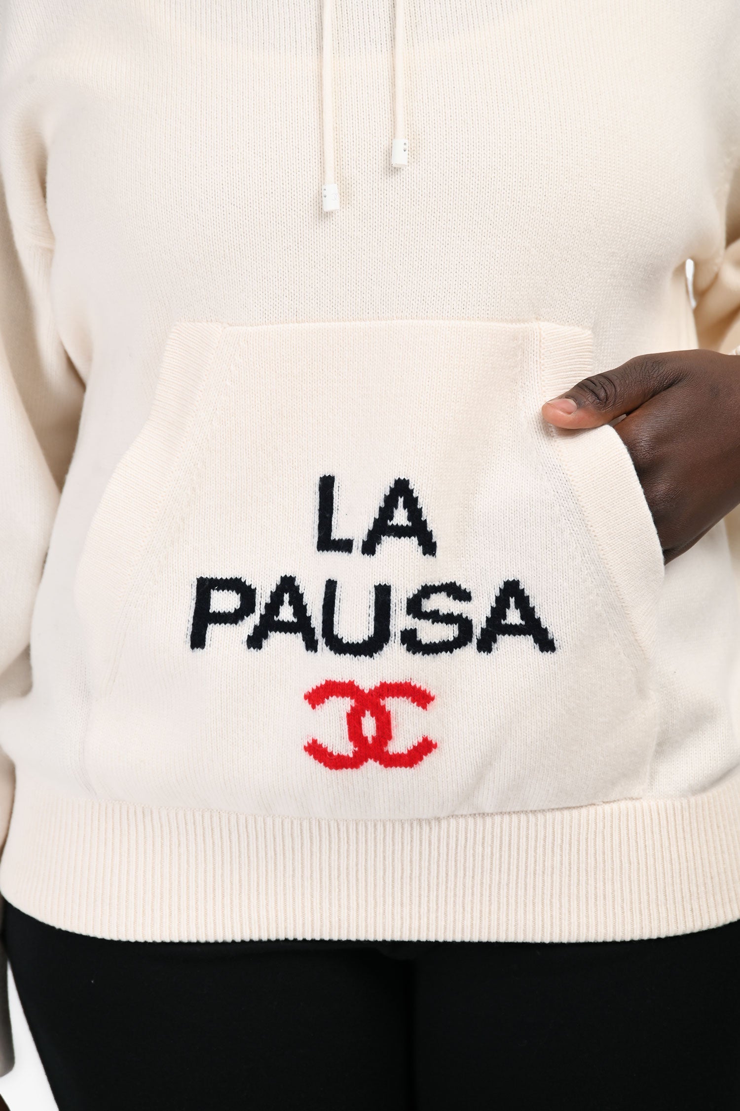 Pre-Loved Chanel™ Cream Cashmere 'La Pausa' Logo Hooded Sweater Size 46