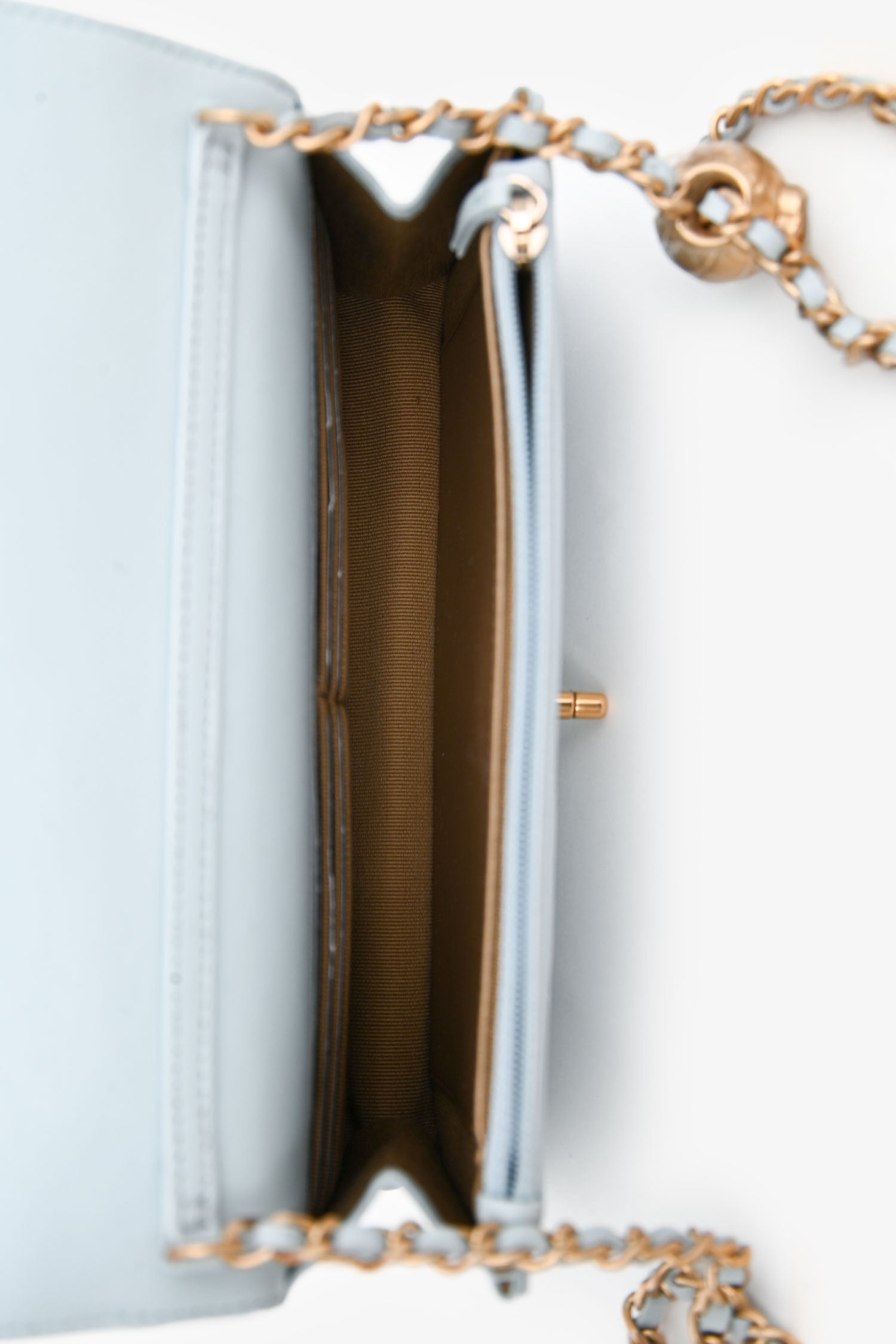 Pre-Loved Chanel™ Light Blue Leather Quilted CC Pearl Crush Wallet On Chain
