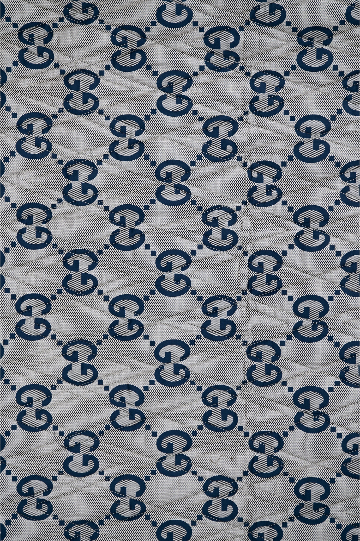 Gucci Beige/Blue Double-Sided GG Quilted Cotton Blanket