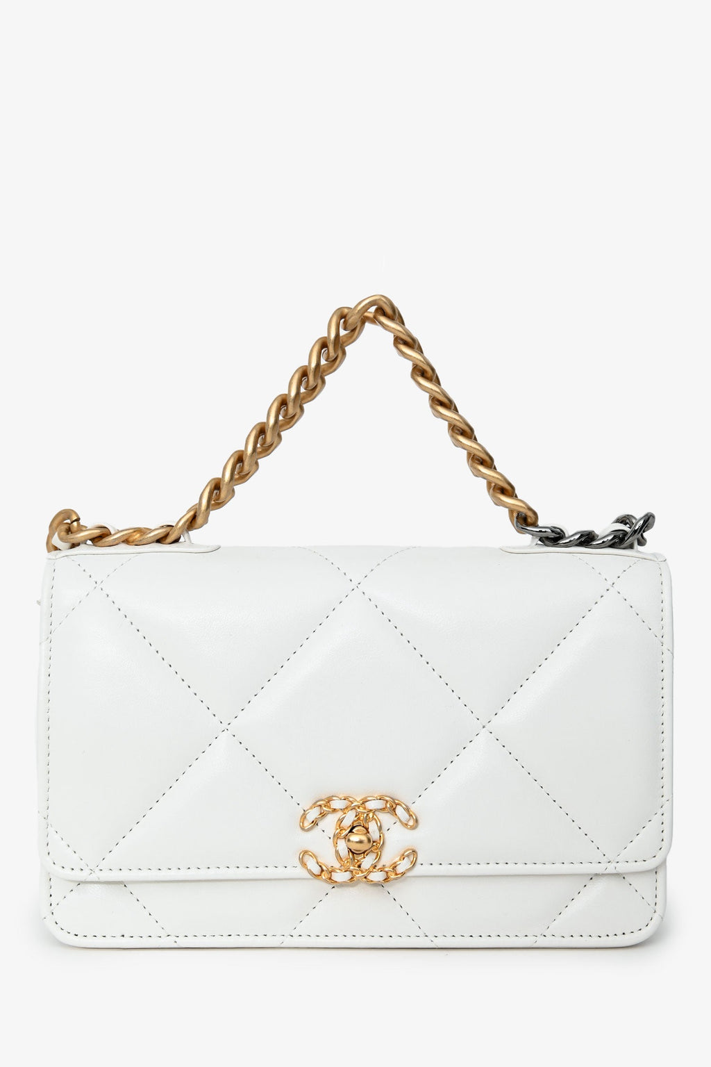 Pre-Loved Chanel™ White Quilted 'Chanel 19' Wallet On Chain with Two Tone Hardware