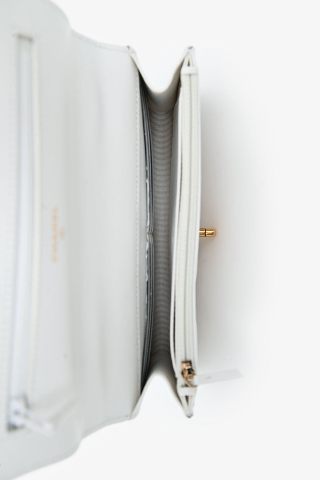 Pre-Loved Chanel™ White Quilted 'Chanel 19' Wallet On Chain with Two Tone Hardware