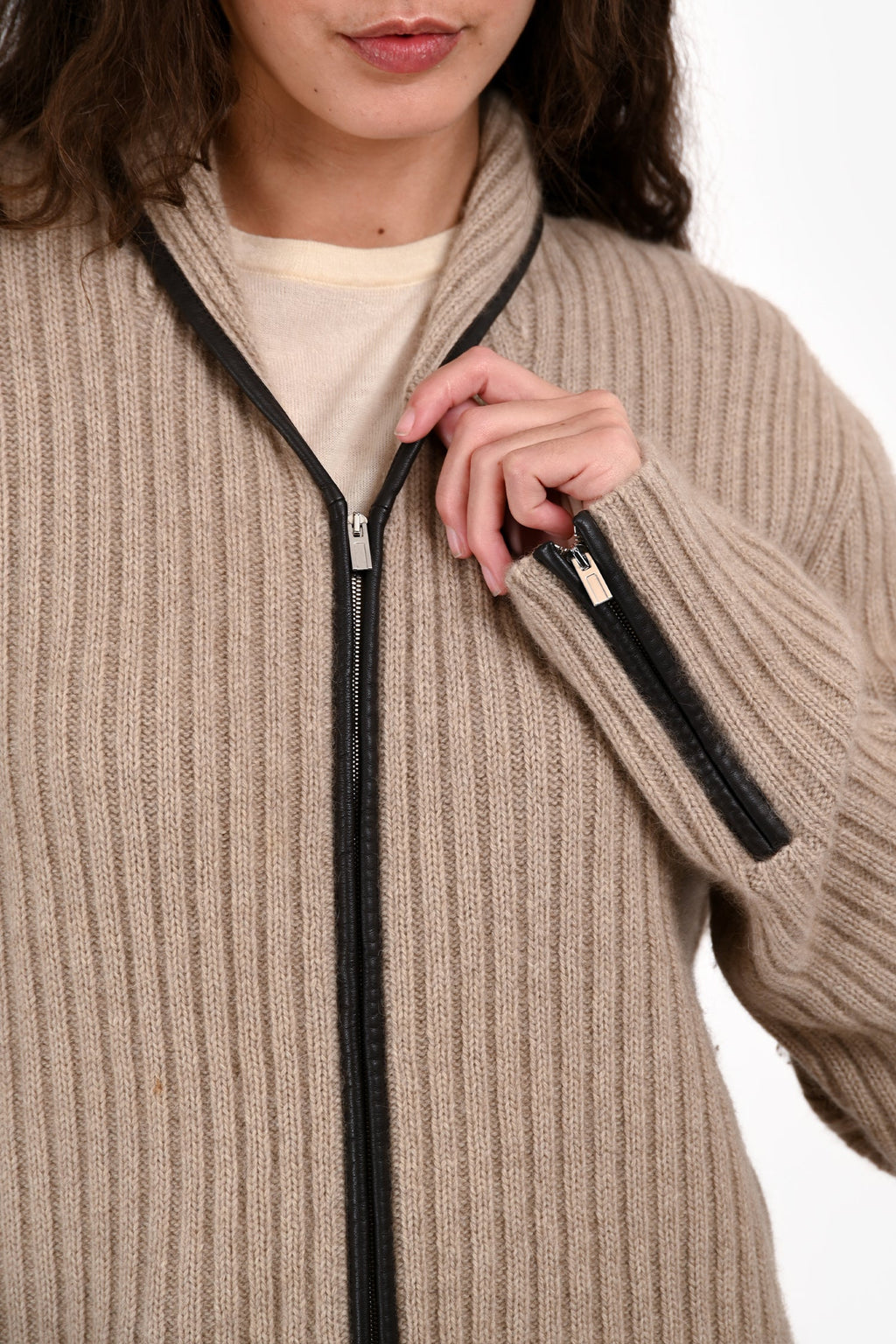Hermès Beige Cashmere/Leather Trimmed Ribbed Long igan Size XL
