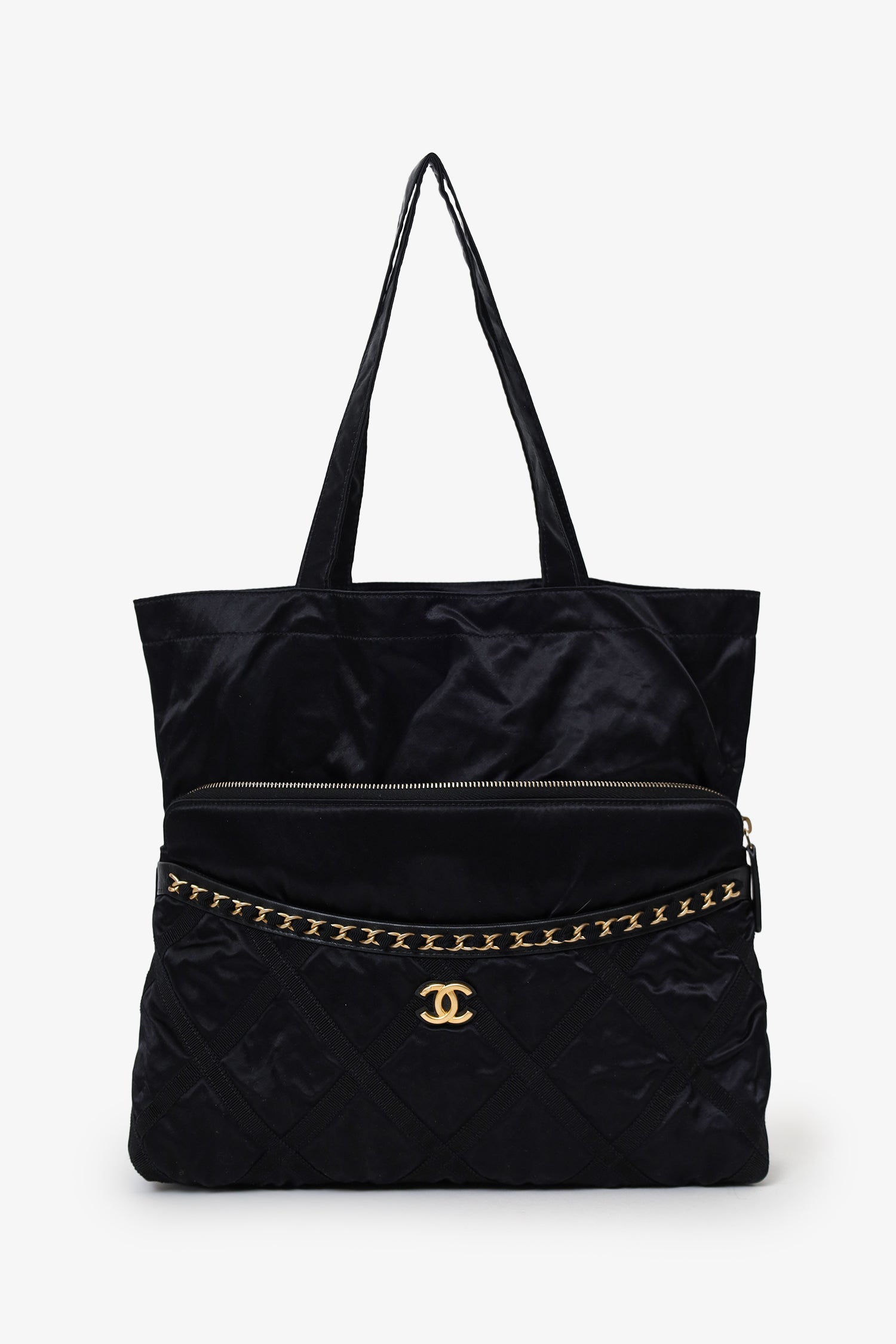 Pre-Loved Chanel™ 2022 Black Nylon Grosgrain Lifestyle Pouch with Foldable Tote Bag