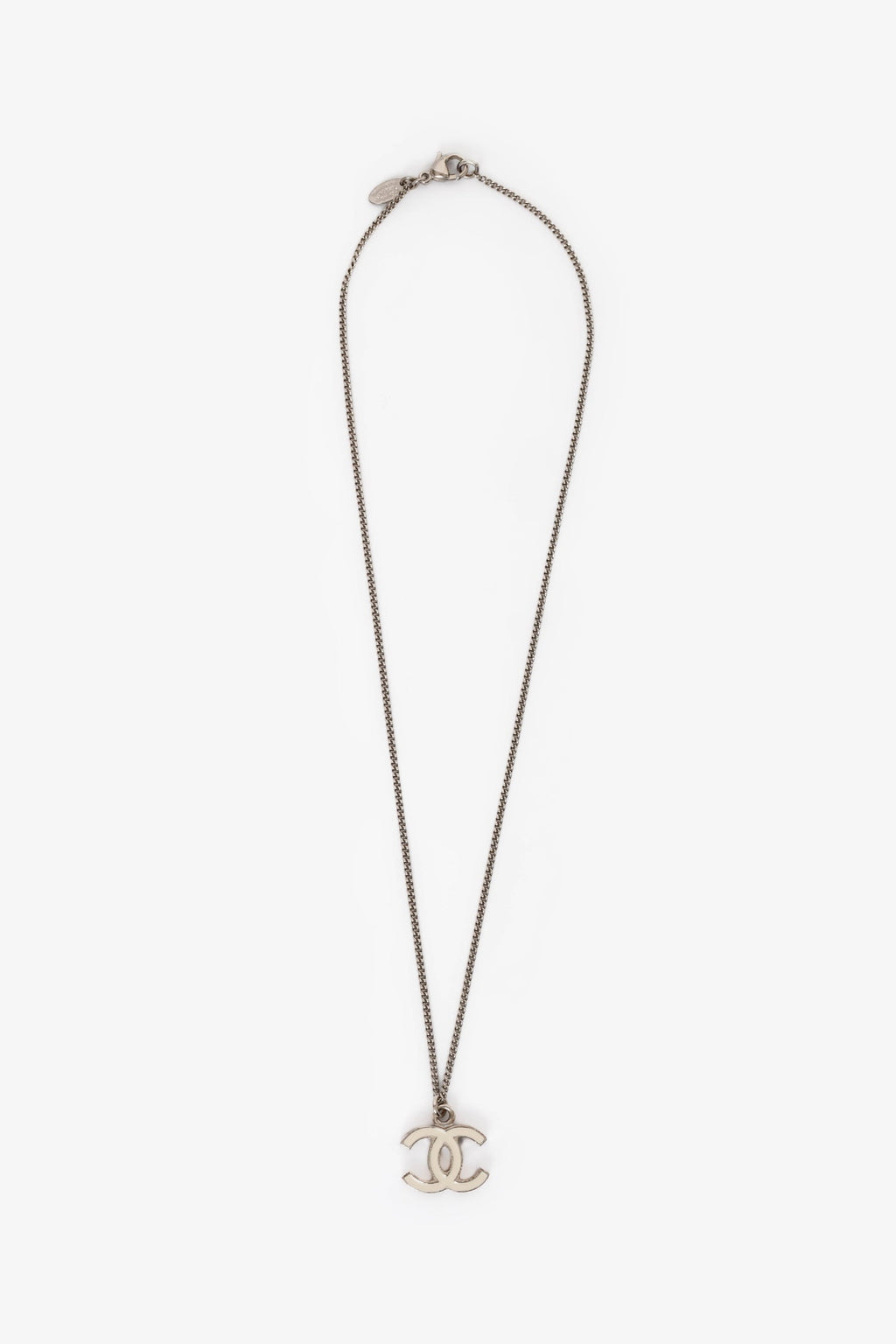 Pre-Loved Chanel™ 2007 Silver Toned Enamel CC Interlocking Pendant Necklace