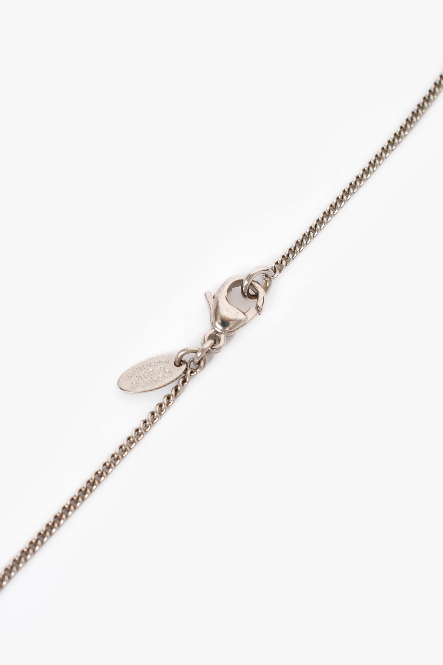 Pre-Loved Chanel™ 2007 Silver Toned Enamel CC Interlocking Pendant Necklace