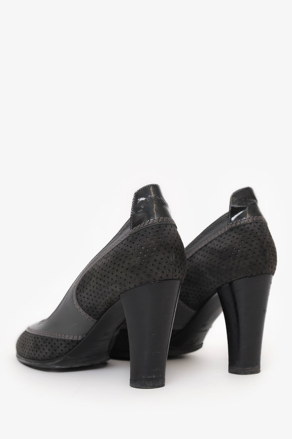 Pre-Loved Chanel™ Grey Suede/Leather Mesh CC Pumps Size 36