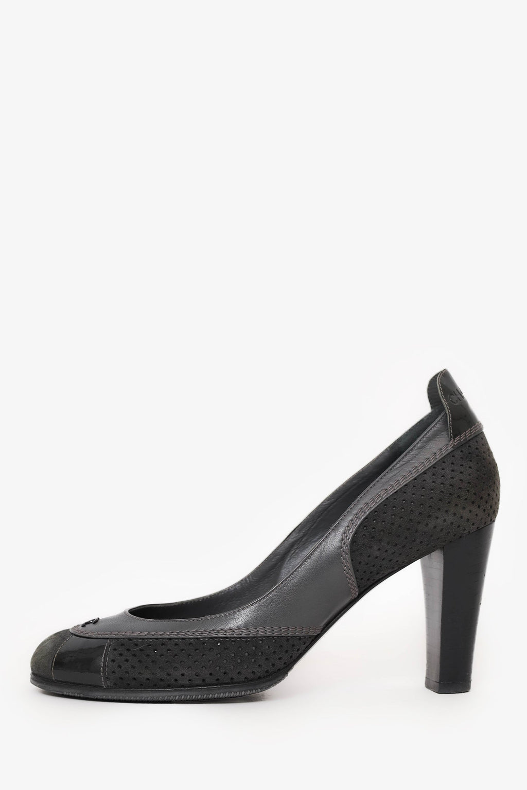 Pre-Loved Chanel™ Grey Suede/Leather Mesh CC Pumps Size 36
