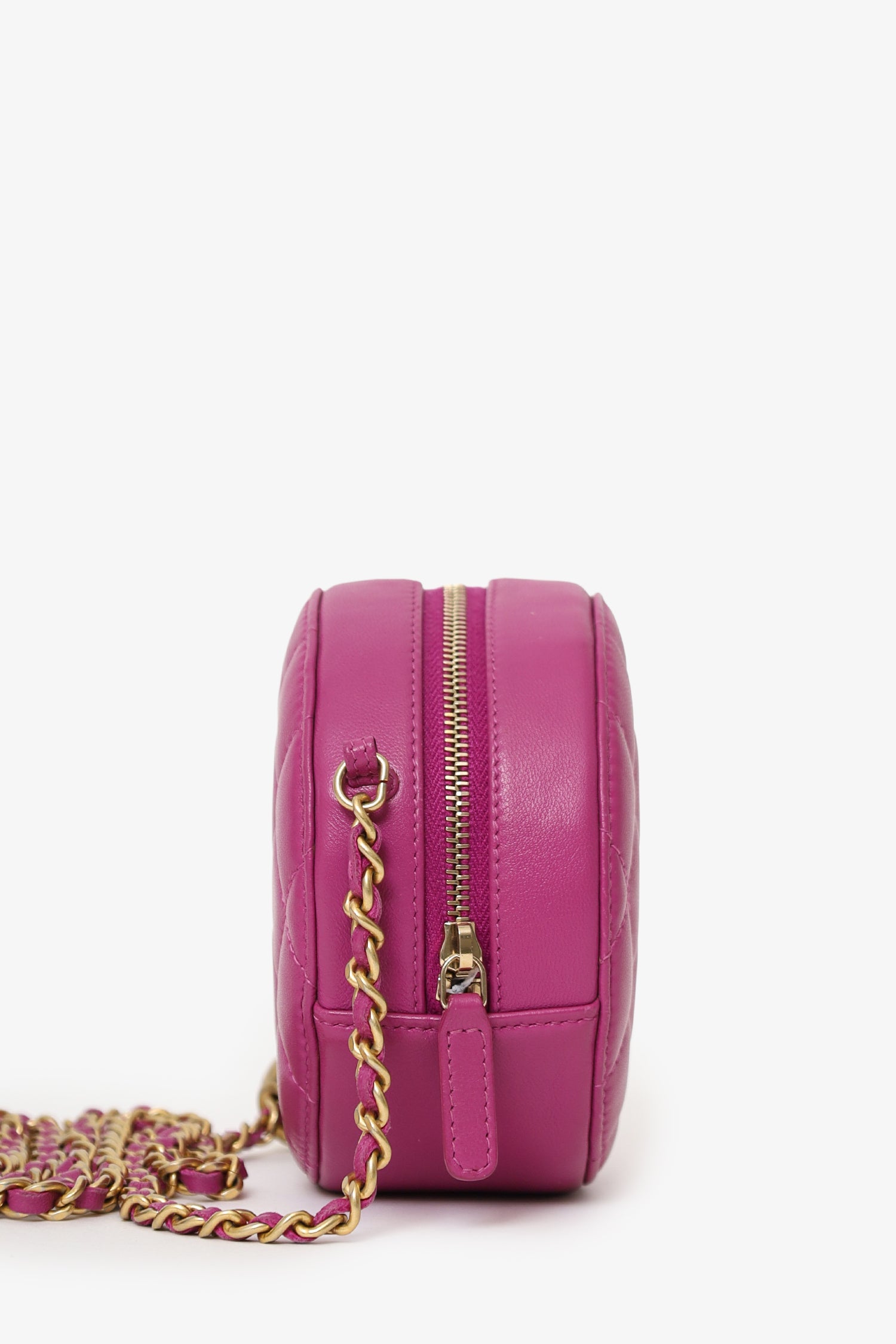 Pre-Loved Chanel™ 2020 Pink Quilted Leather Pearl Crush Round Clutch Bag