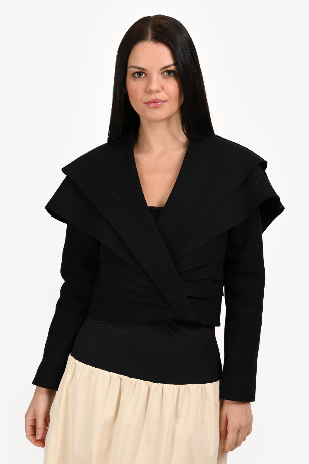 Cult Gaia Black Pleated Cropped Buttoned Jacket Estimated Size M