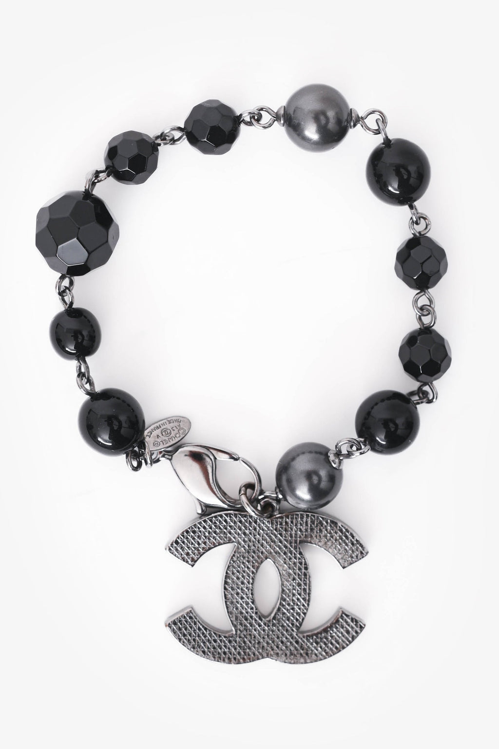 Pre-Loved Chanel™ 2013 Black/Silver Tone Metal Beaded CC Bracelet
