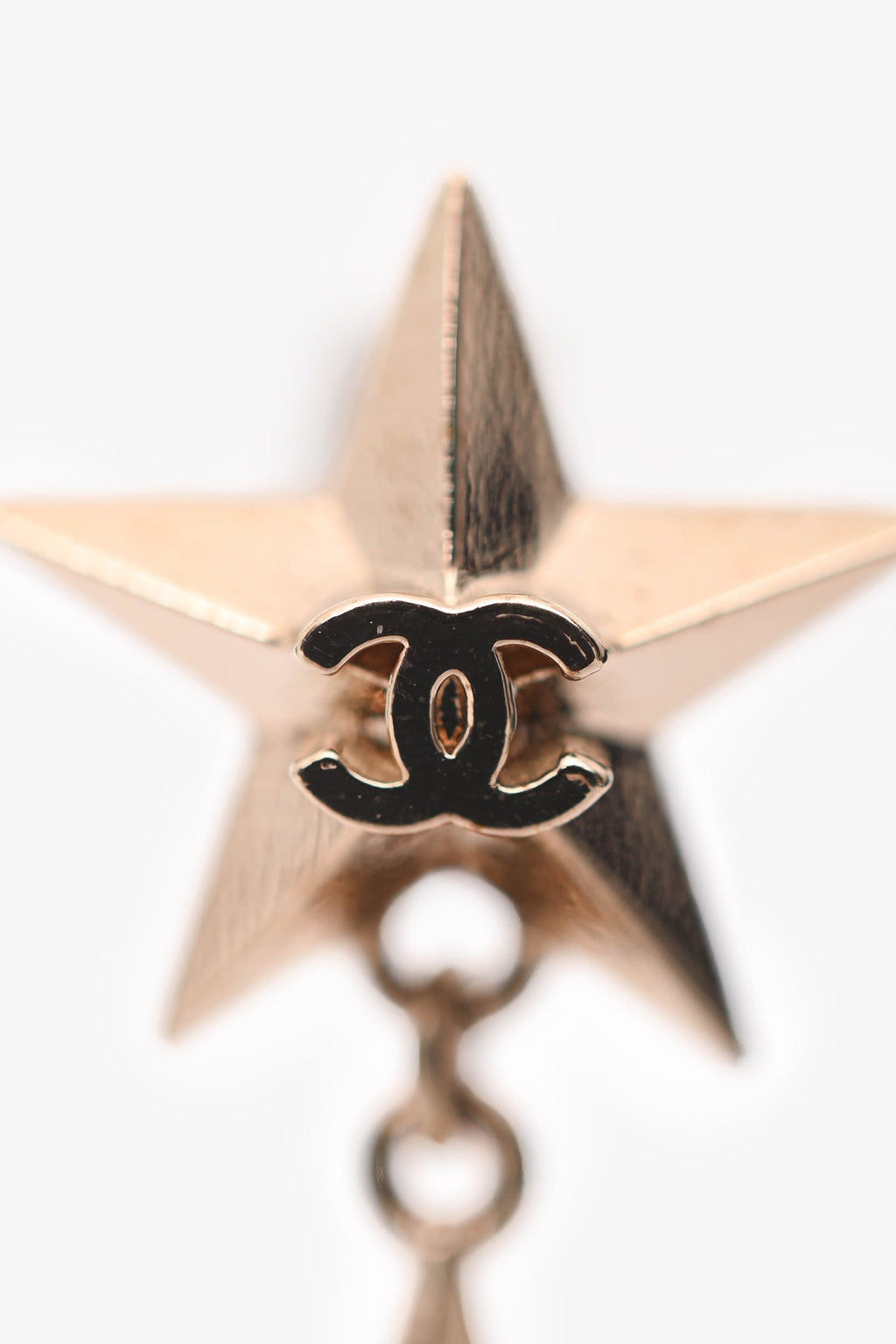 Pre-Loved Chanel™ 2017 Gold Tone Metal Star Motif CC Earrings